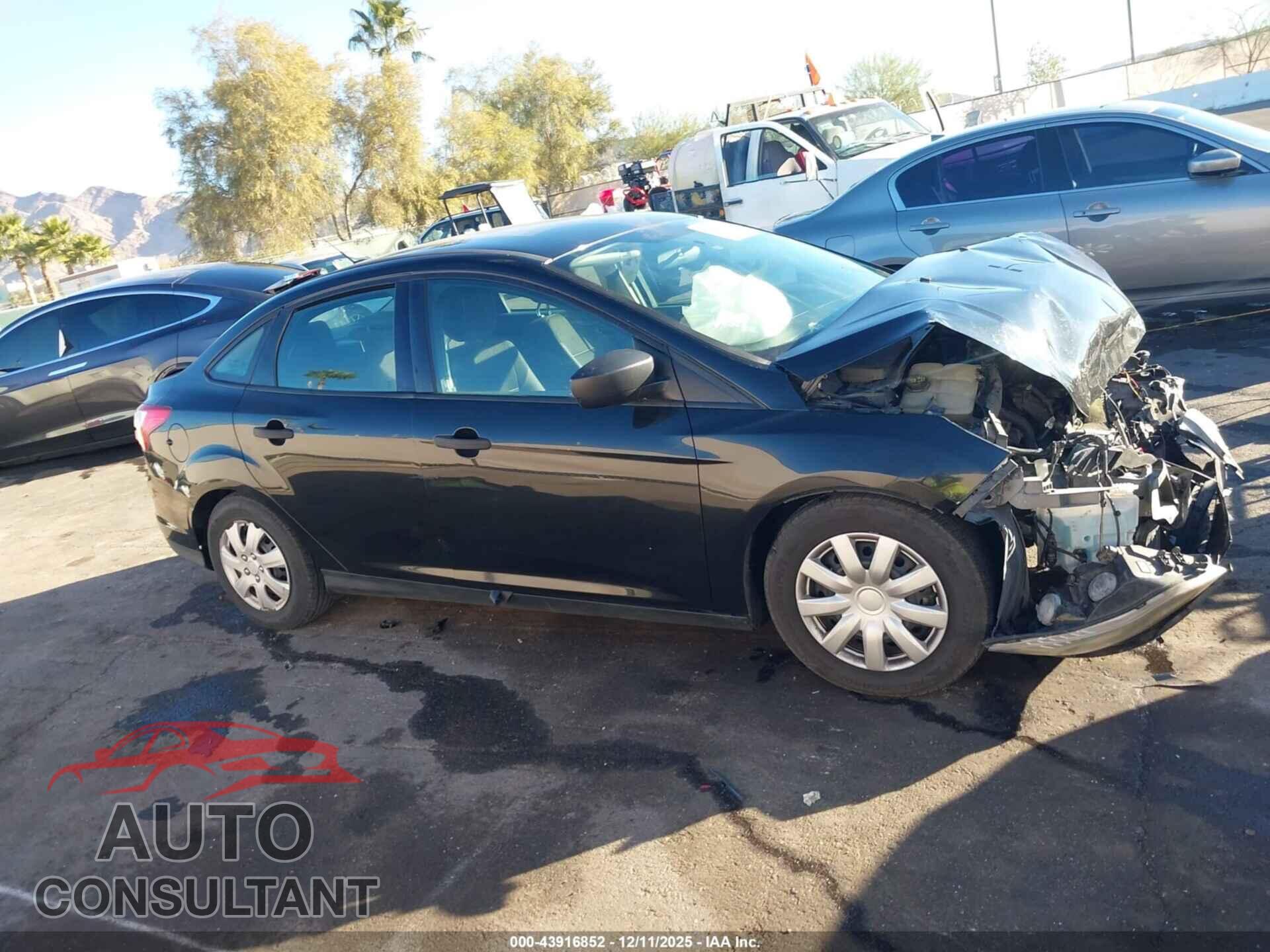 FORD FOCUS 2014 - 1FADP3E23EL432523