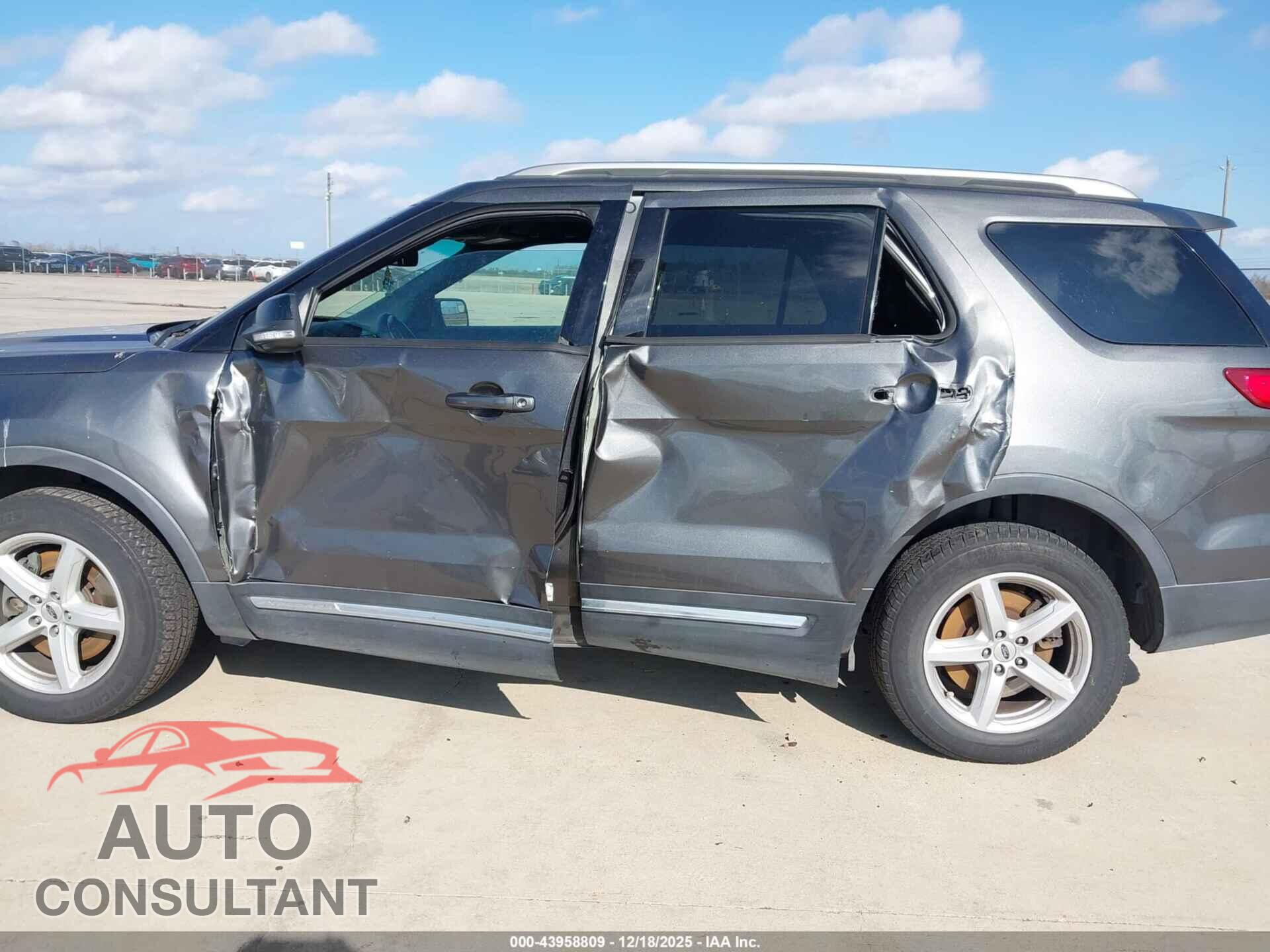 FORD EXPLORER 2016 - 1FM5K8DH8GGB91629