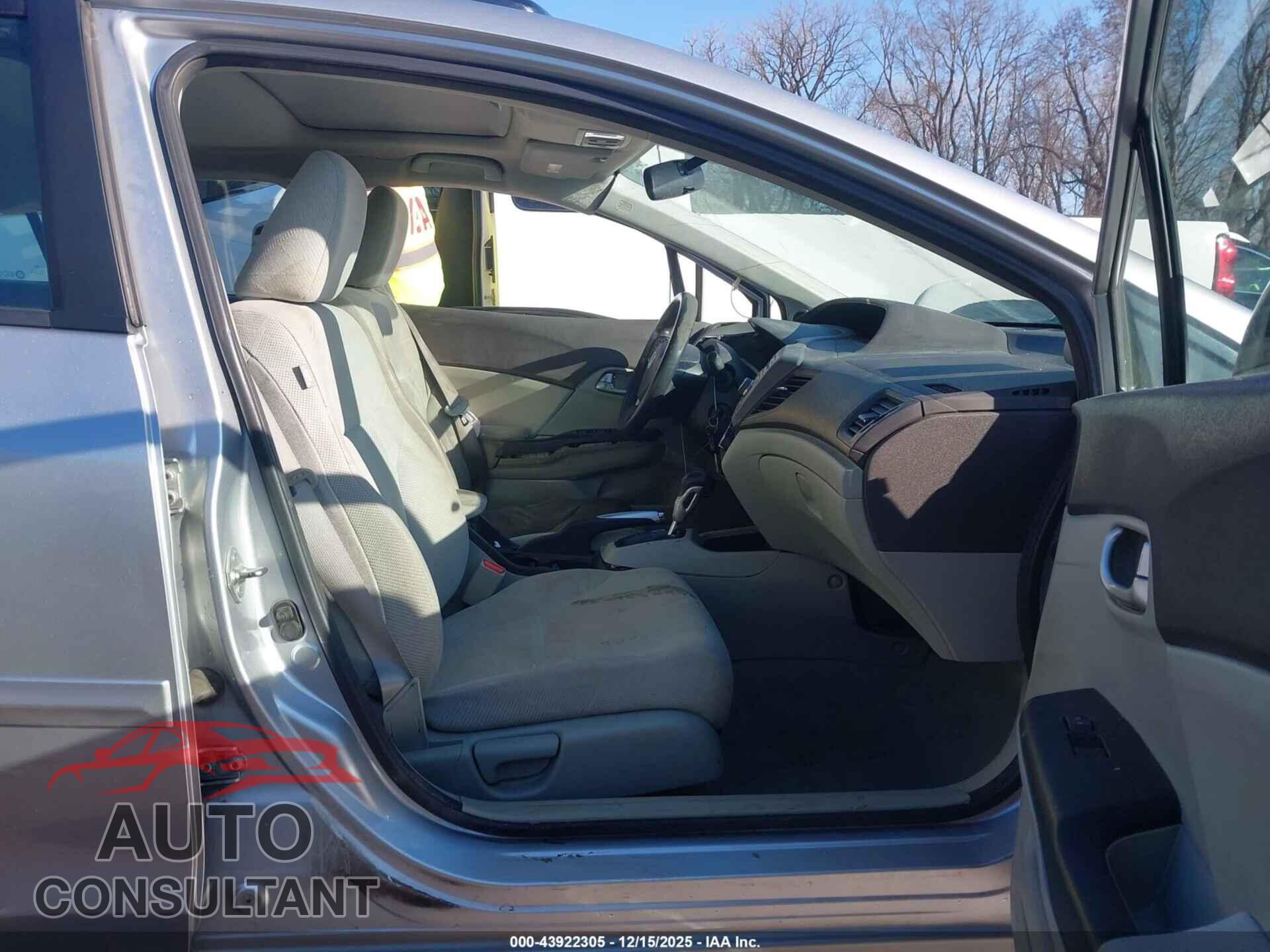 HONDA CIVIC 2012 - 19XFB2F85CE027638