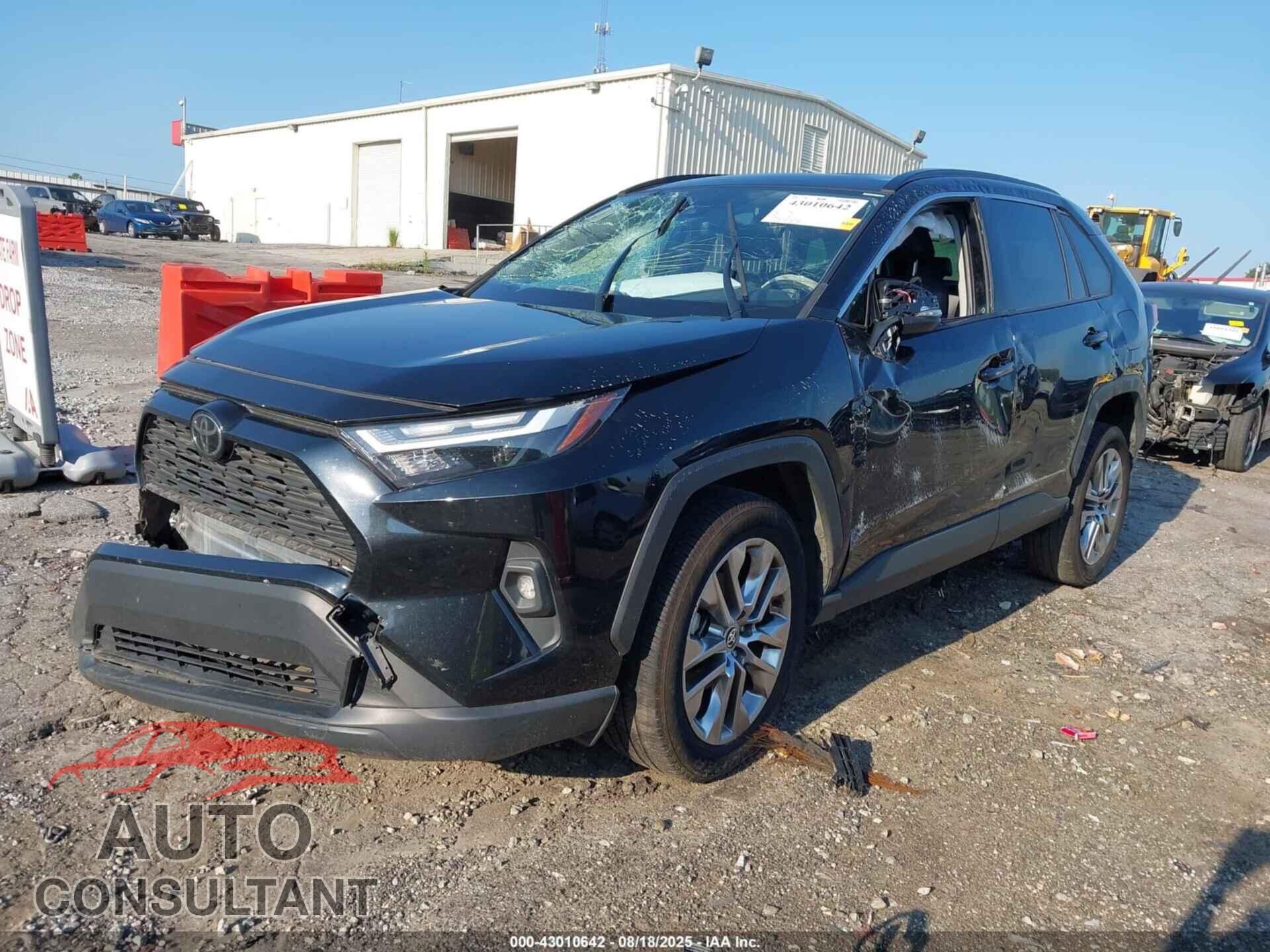 TOYOTA RAV4 2023 - JTMC1RFV8PD097789