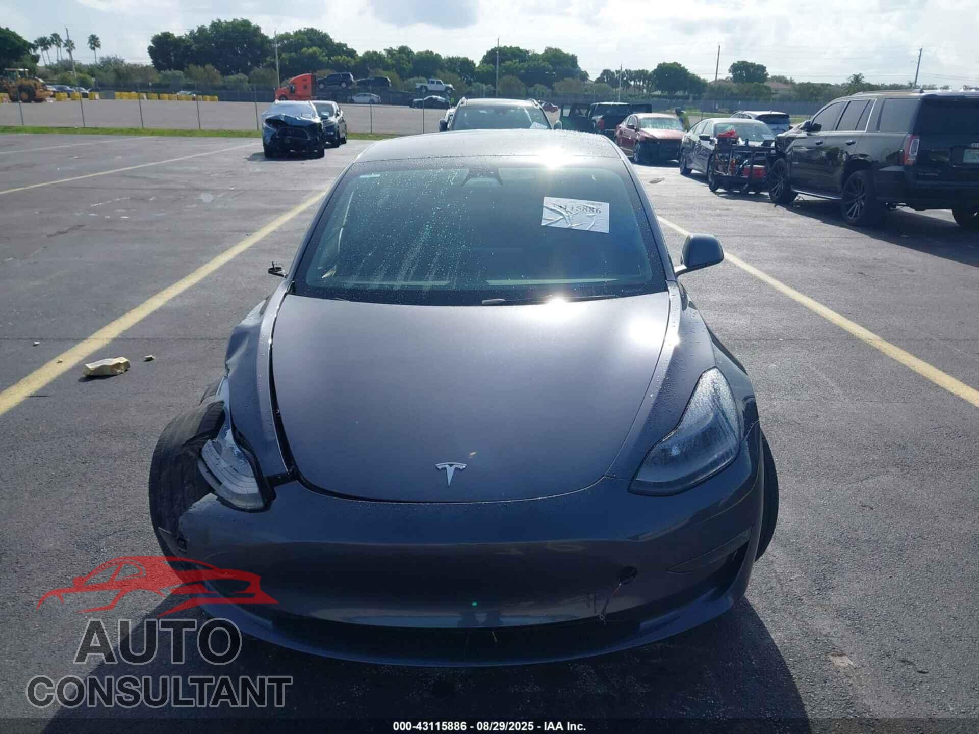 TESLA MODEL 3 2023 - 5YJ3E1EA5PF577060