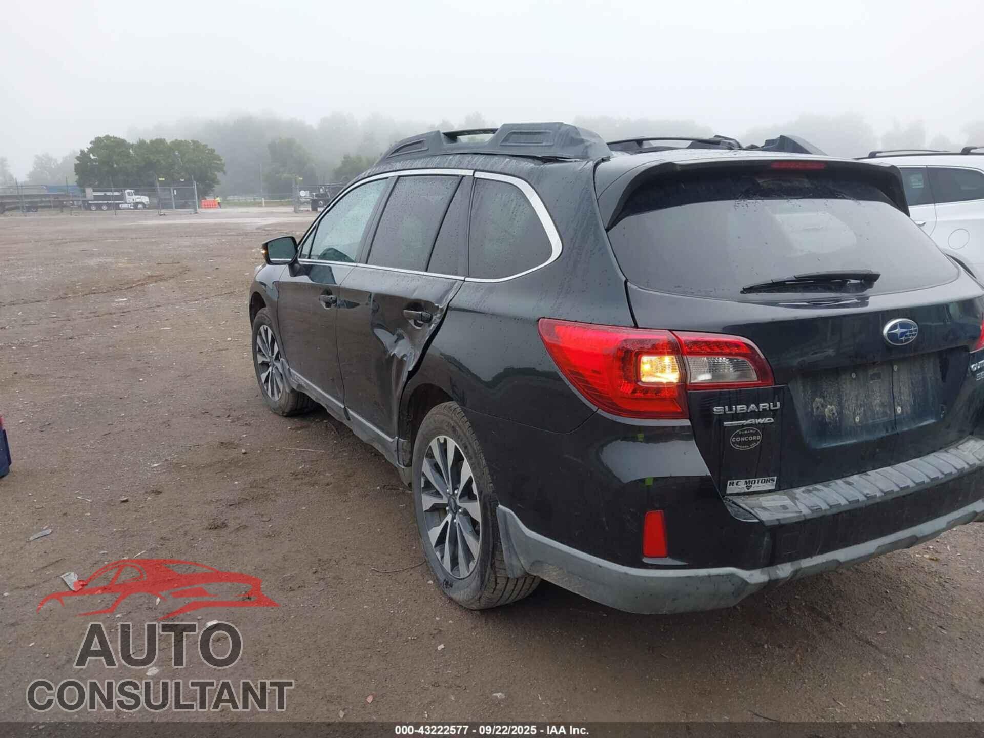 SUBARU OUTBACK 2015 - 4S4BSENC7F3226185
