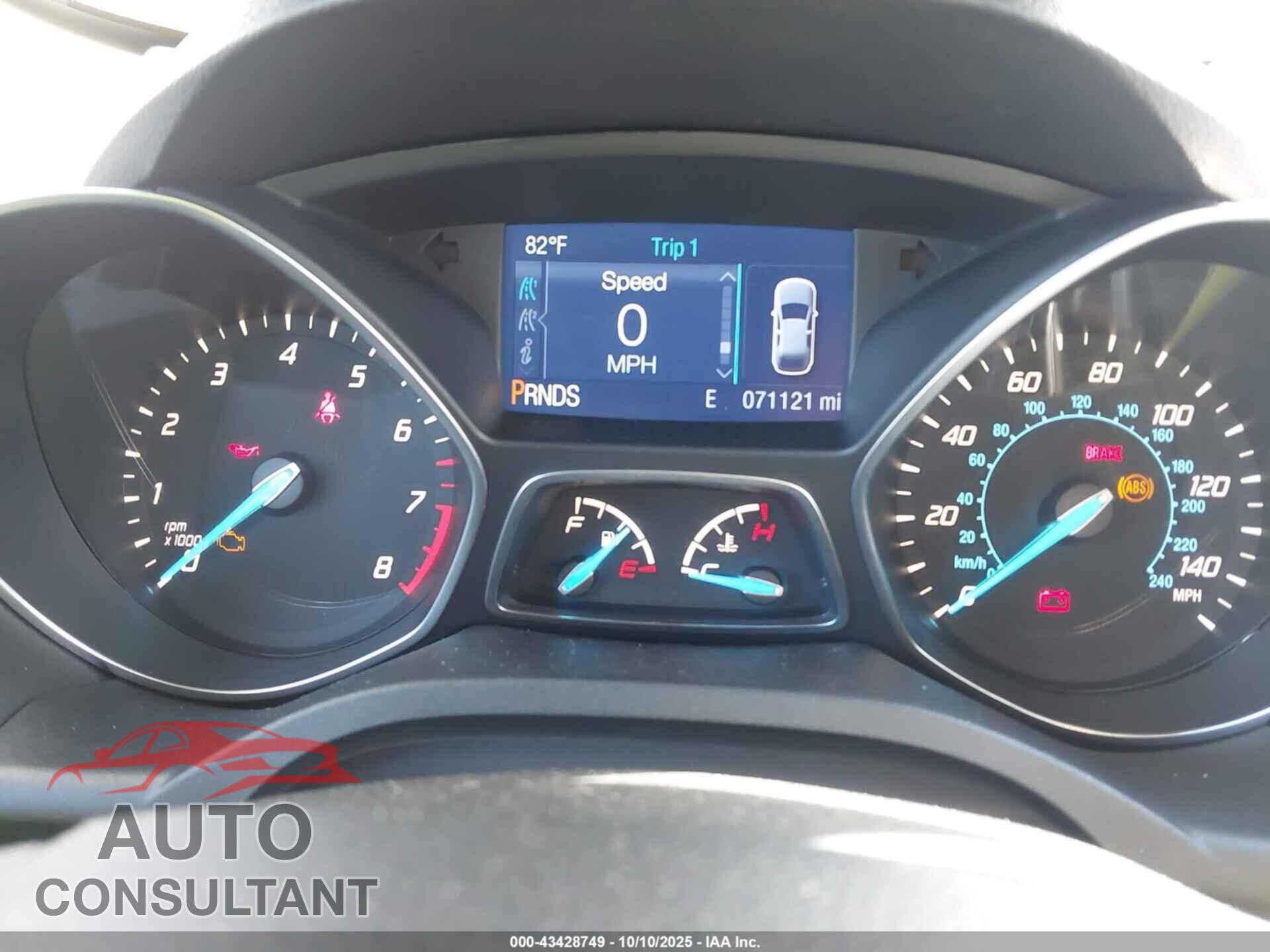 FORD ESCAPE 2015 - 1FMCU0G96FUA18571