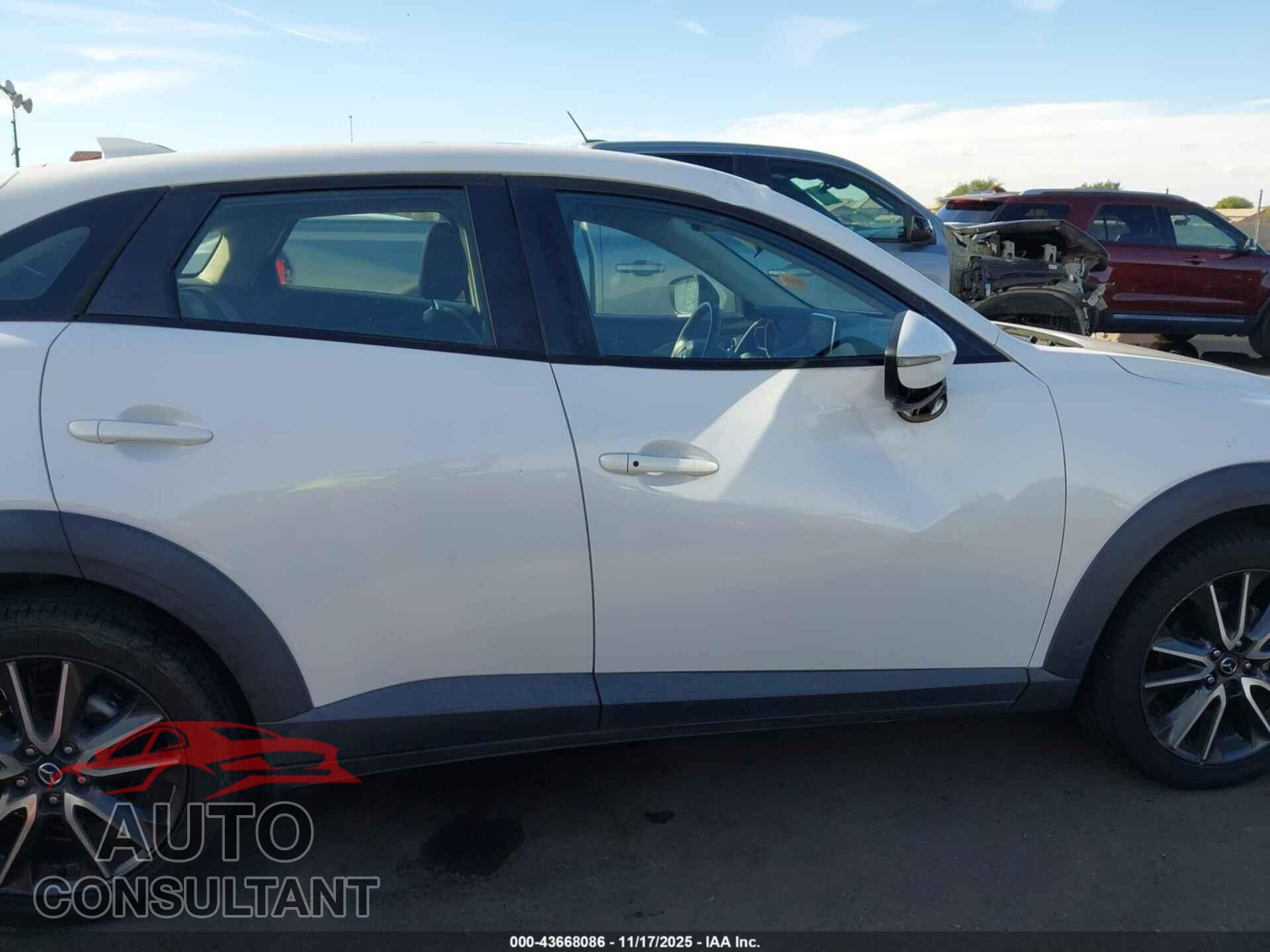 MAZDA CX-3 2017 - JM1DKDC75H0157479