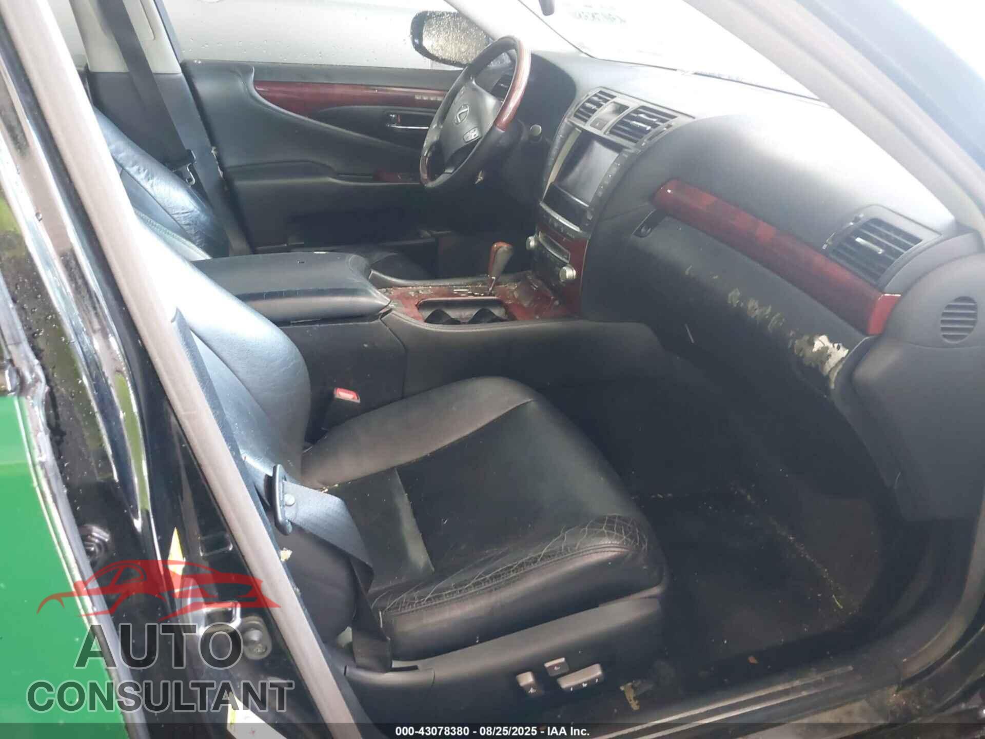 LEXUS LS 460 2011 - JTHCL5EF3B5010878
