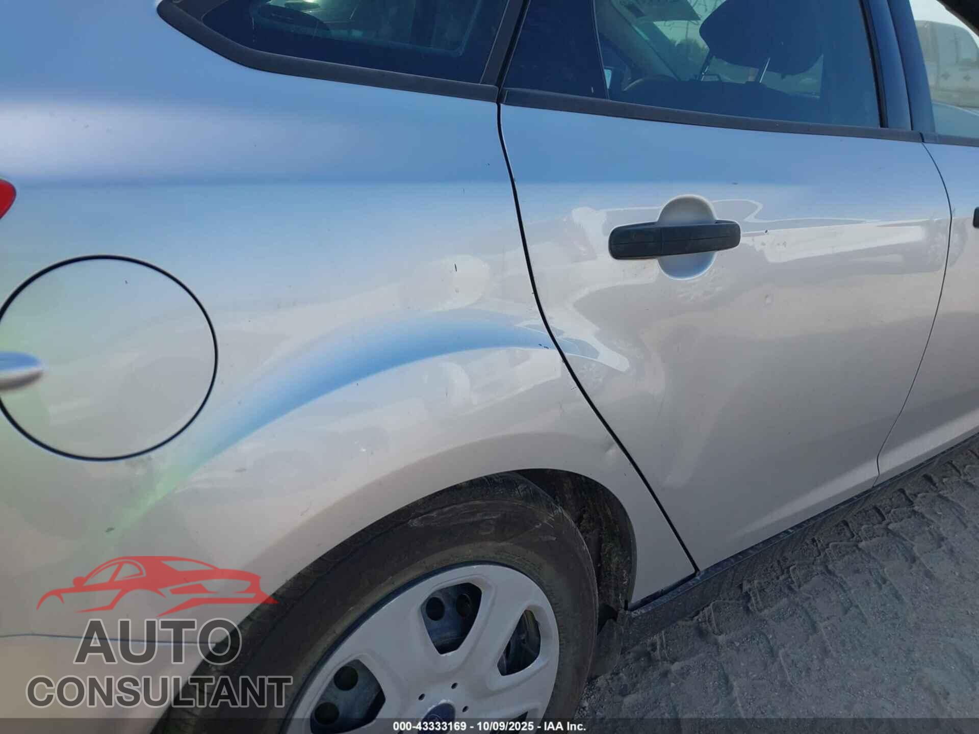 FORD FOCUS 2012 - 1FAHP3E2XCL415166