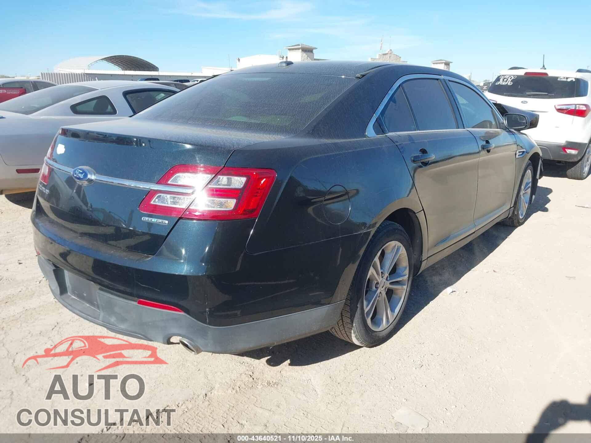 FORD TAURUS 2015 - 1FAHP2D80FG134121