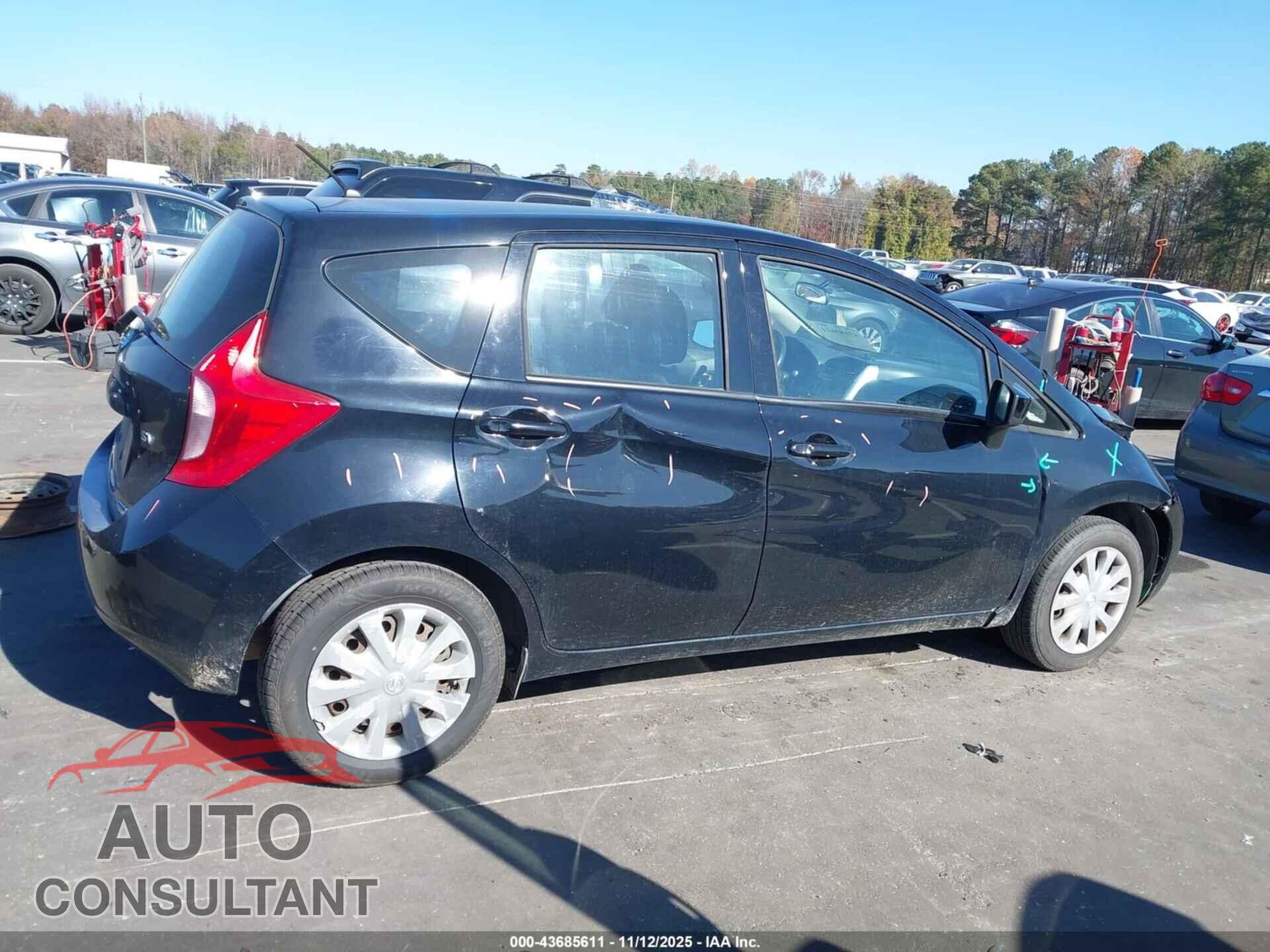 NISSAN VERSA NOTE 2015 - 3N1CE2CP3FL415055