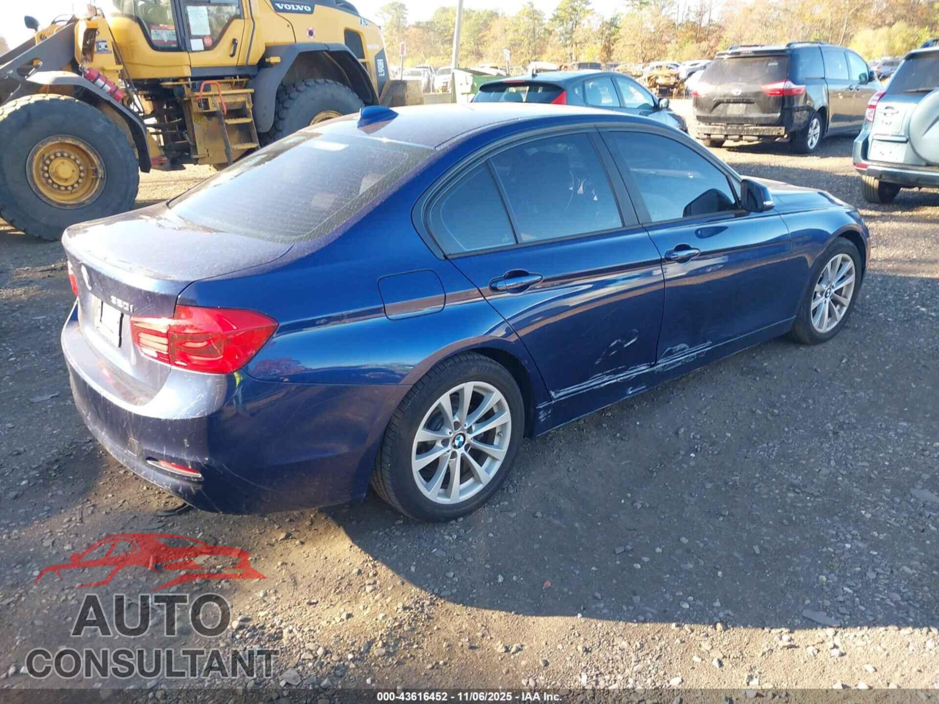 BMW 320I 2018 - WBA8A3C5XJA488410