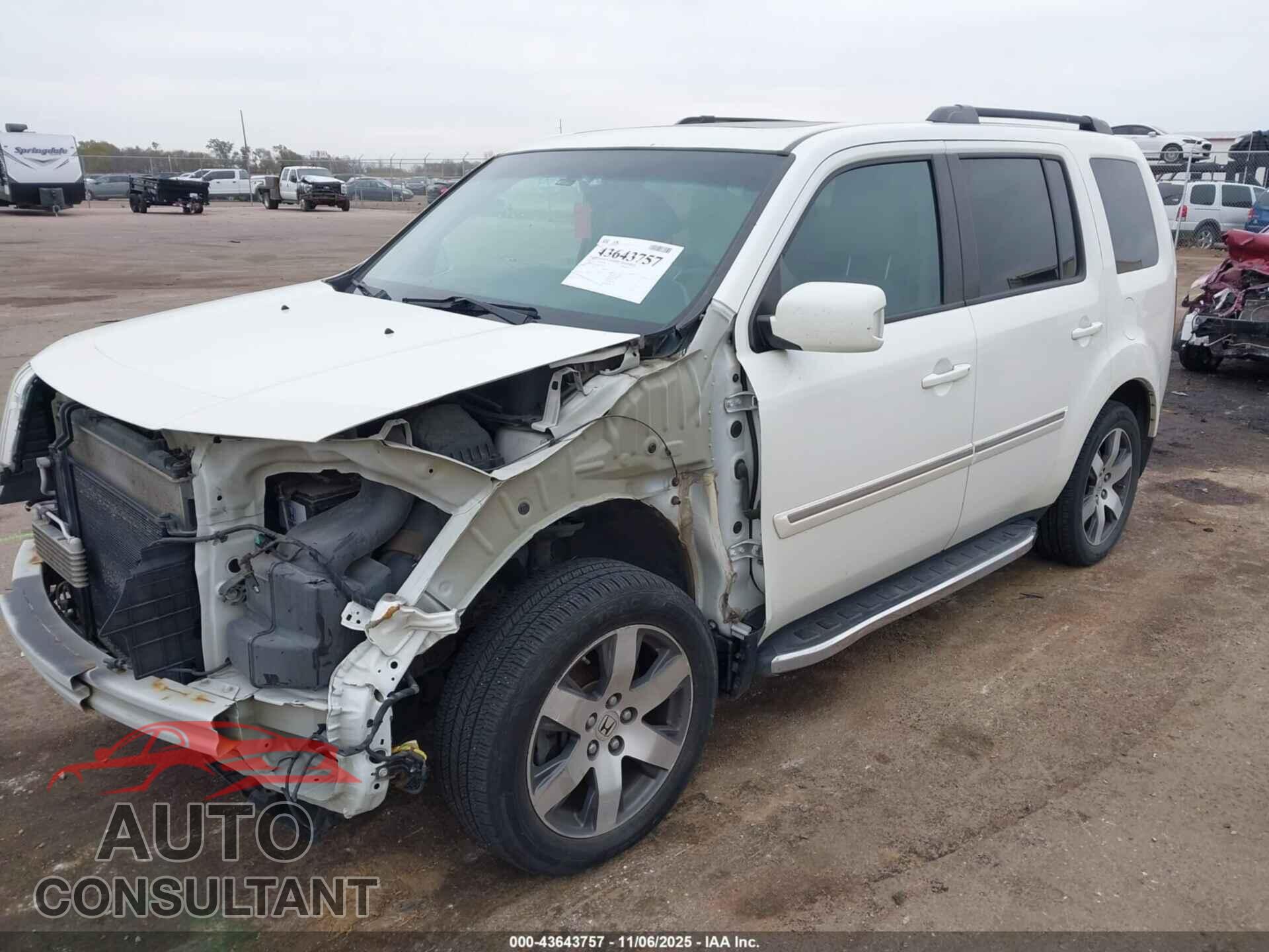 HONDA PILOT 2013 - 5FNYF4H92DB001864