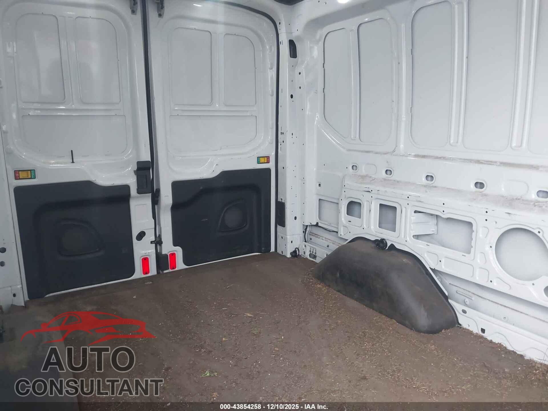 FORD TRANSIT-250 2019 - 1FTYR2CM9KKB30126