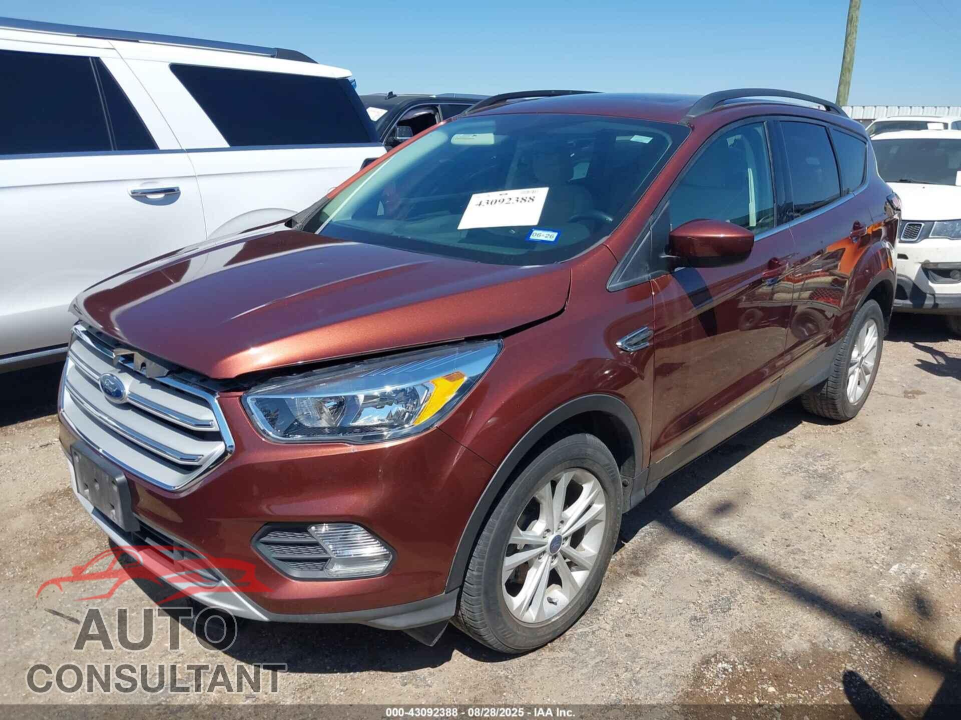 FORD ESCAPE 2018 - 1FMCU0GD4JUC90100