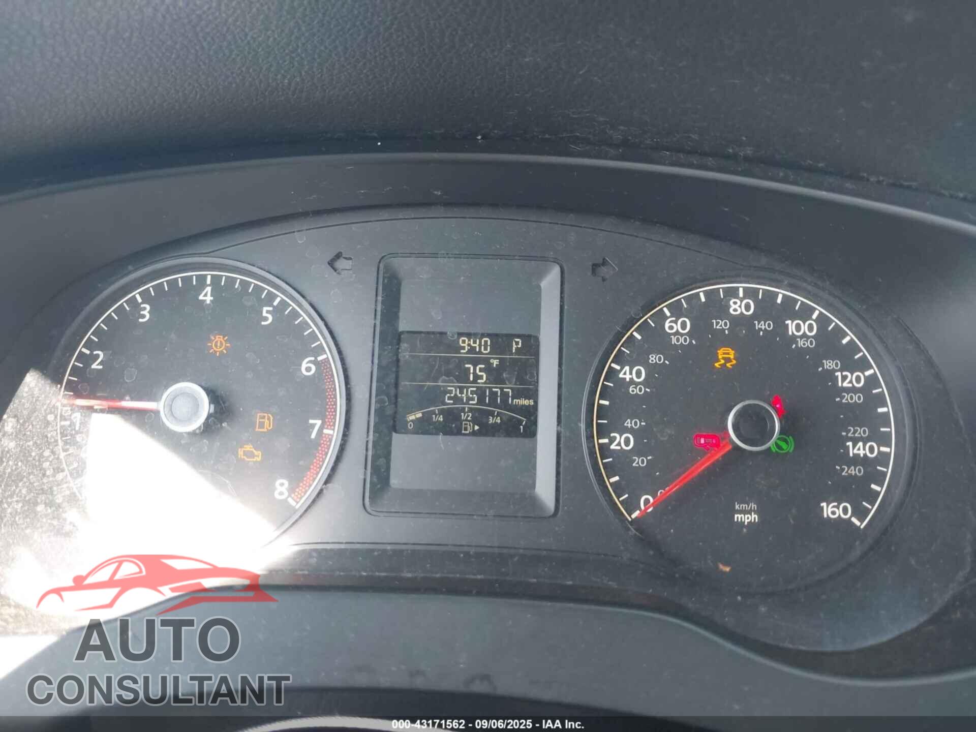 VOLKSWAGEN JETTA 2011 - 3VW2K7AJ3BM011283