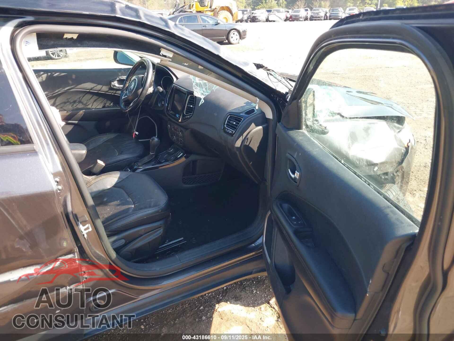 JEEP COMPASS 2021 - 3C4NJDCB5MT569796