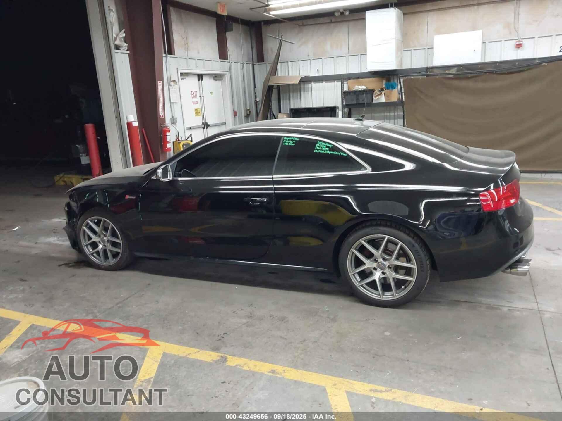 AUDI S5 2015 - WAUCGAFR0FA014680