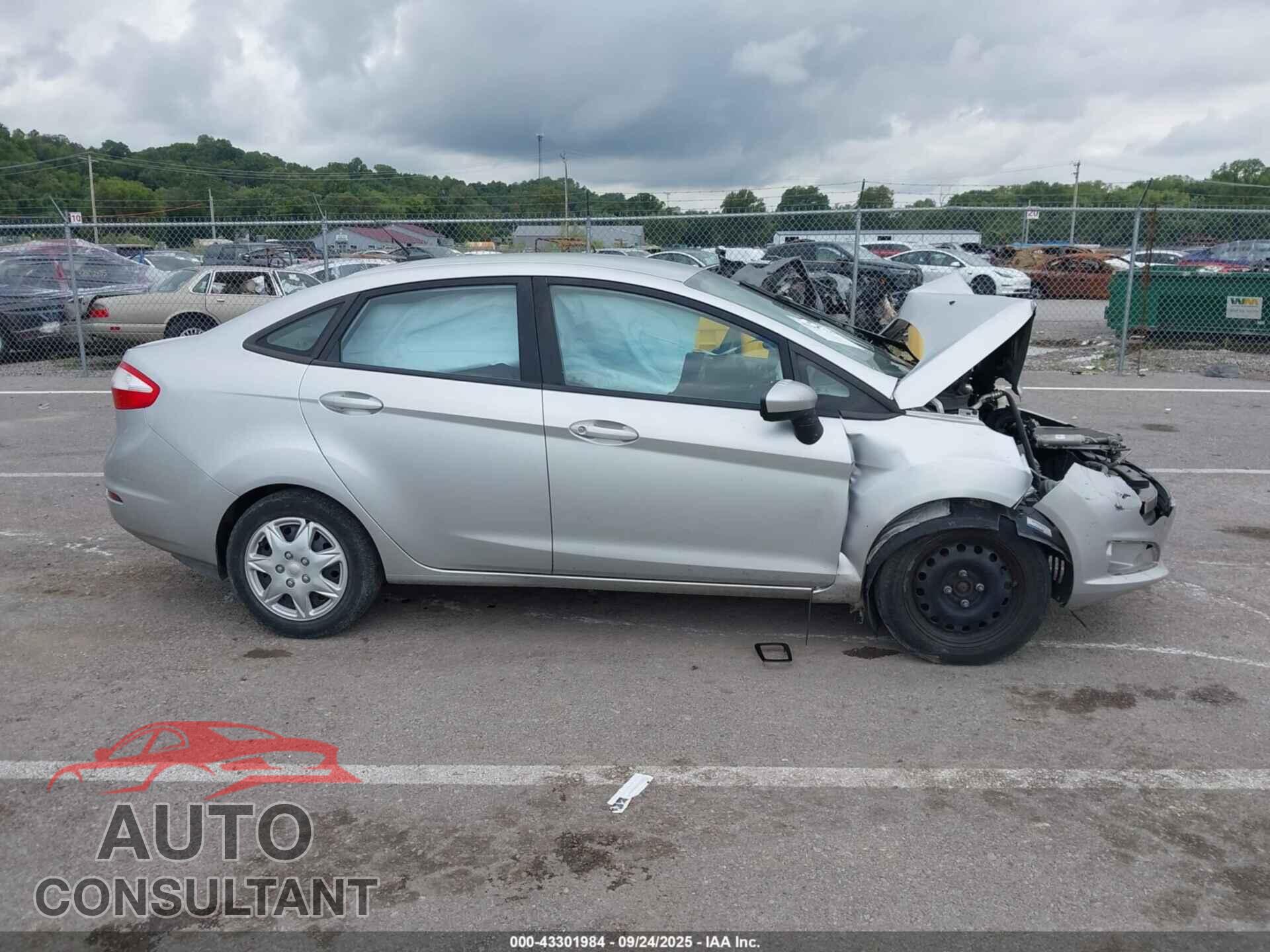 FORD FIESTA 2015 - 3FADP4AJ2FM179357