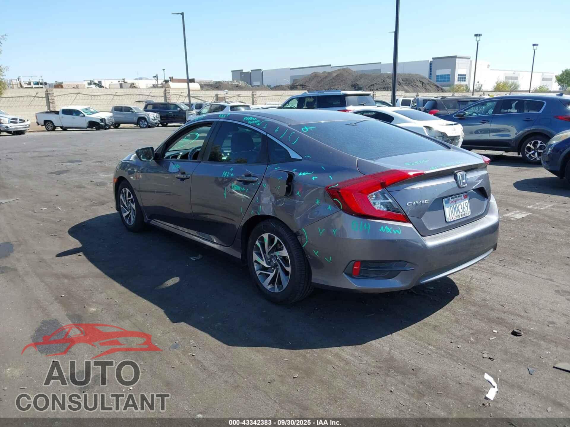 HONDA CIVIC 2016 - 2HGFC2F71GH538795