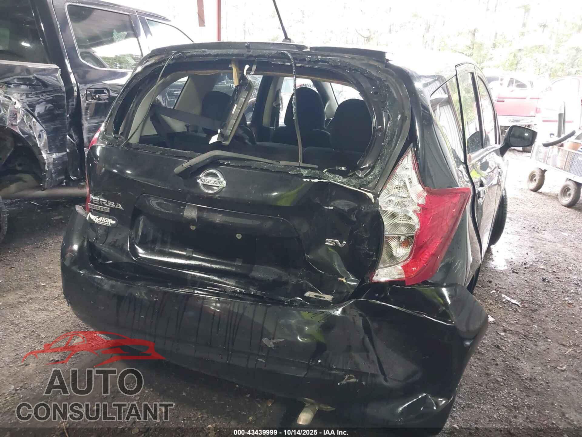 NISSAN VERSA NOTE 2015 - 3N1CE2CP3FL429912