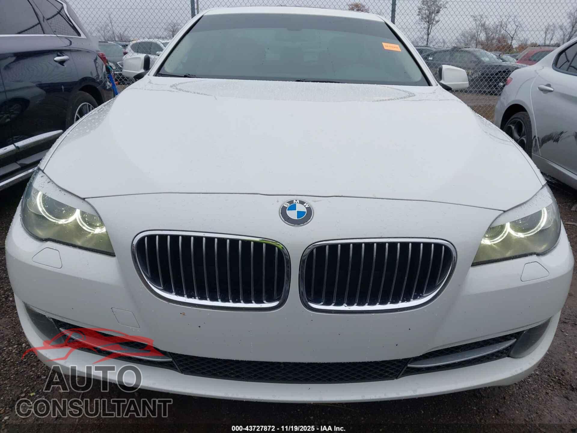 BMW 528I 2013 - WBAXH5C50DDW12836