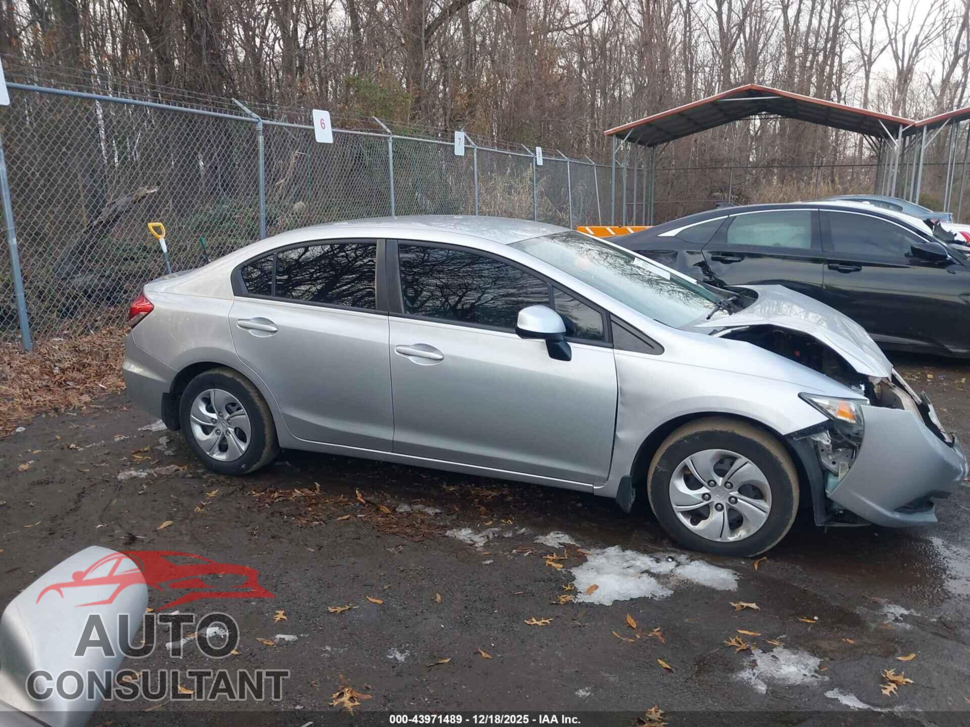HONDA CIVIC 2013 - 19XFB2F56DE244185