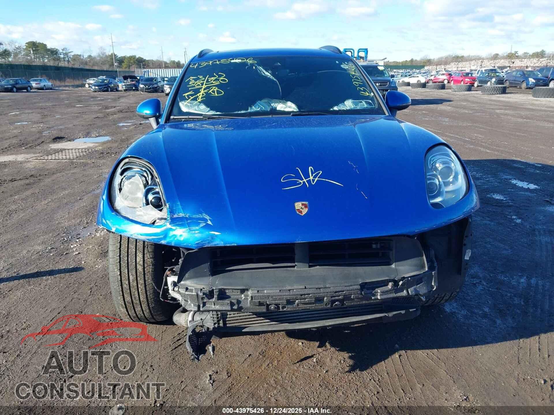 PORSCHE MACAN 2018 - WP1AA2A55JLB17210