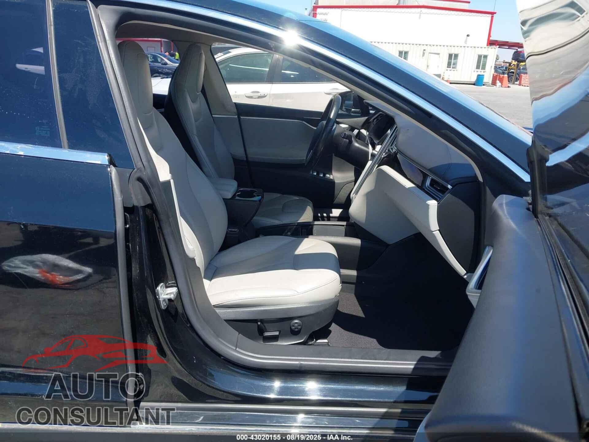 TESLA MODEL S 2014 - 5YJSA1H19EFP49803
