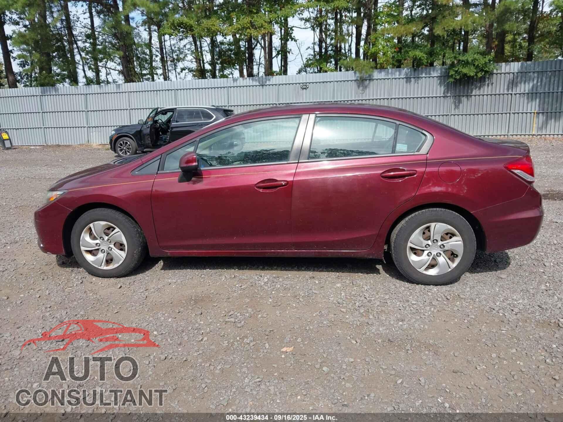 HONDA CIVIC 2013 - 19XFB2F55DE219617