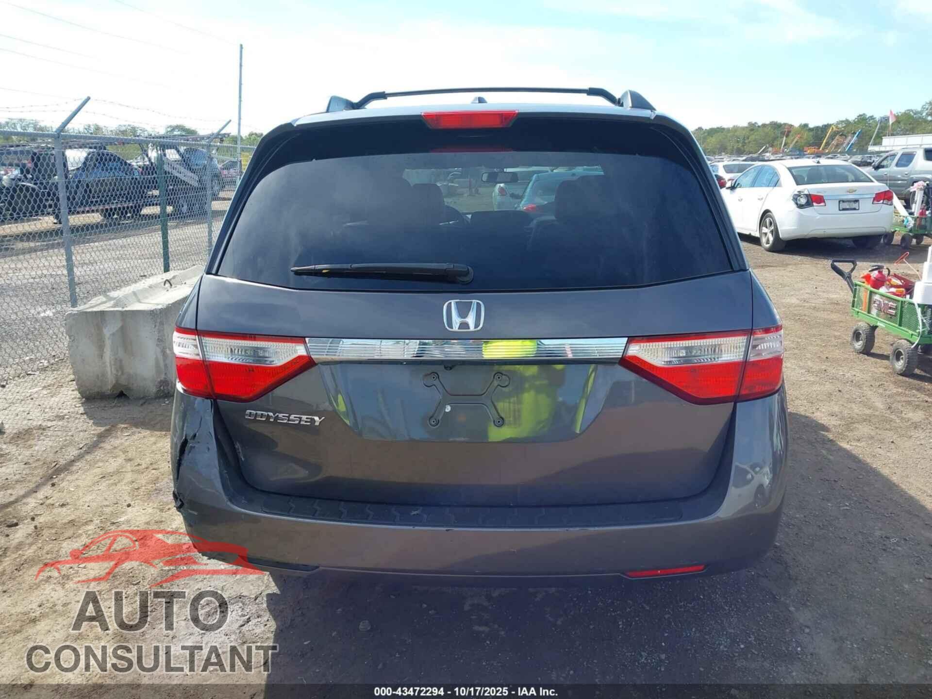HONDA ODYSSEY 2013 - 5FNRL5H64DB033742