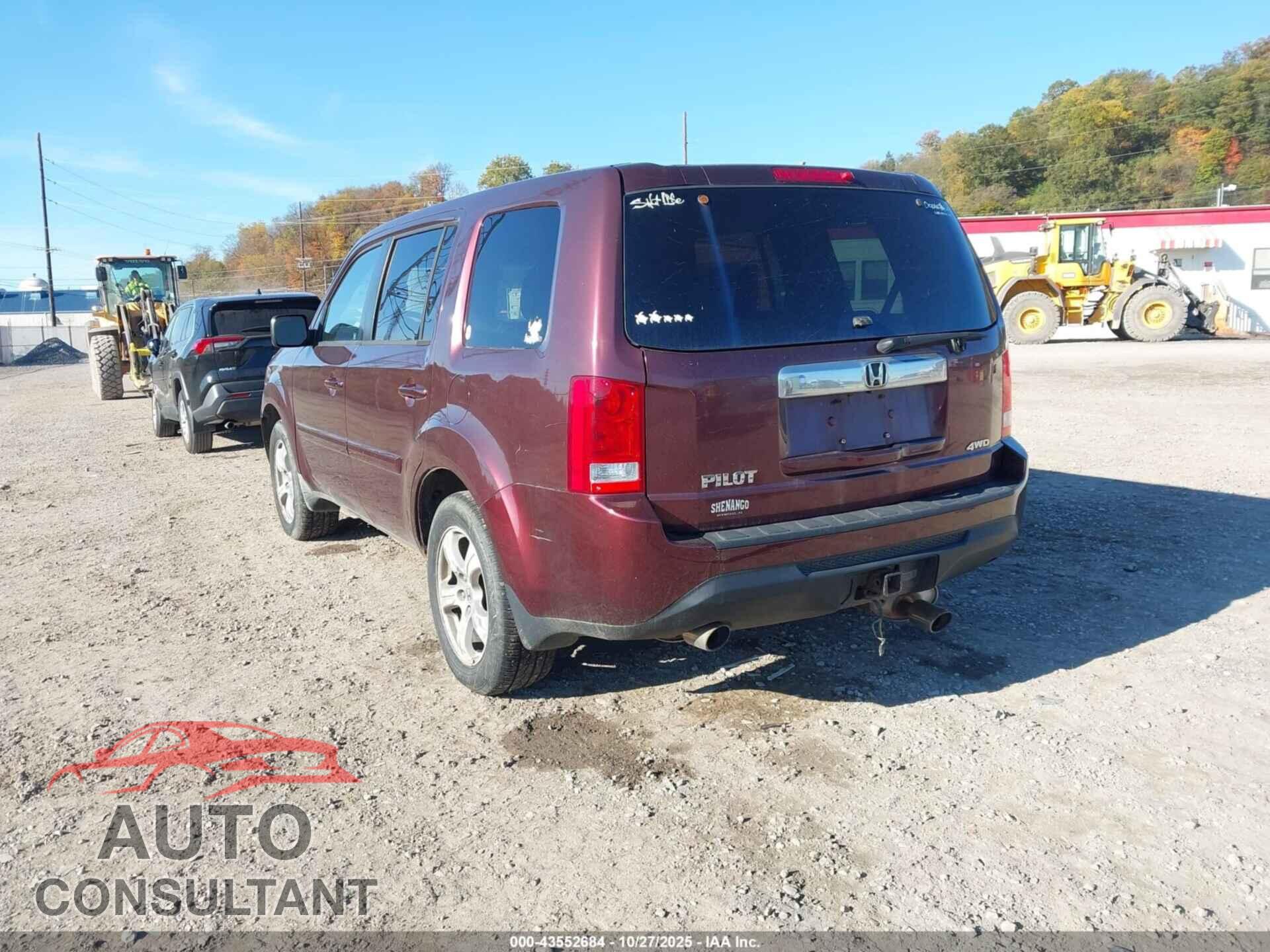 HONDA PILOT 2012 - 5FNYF4H50CB052274