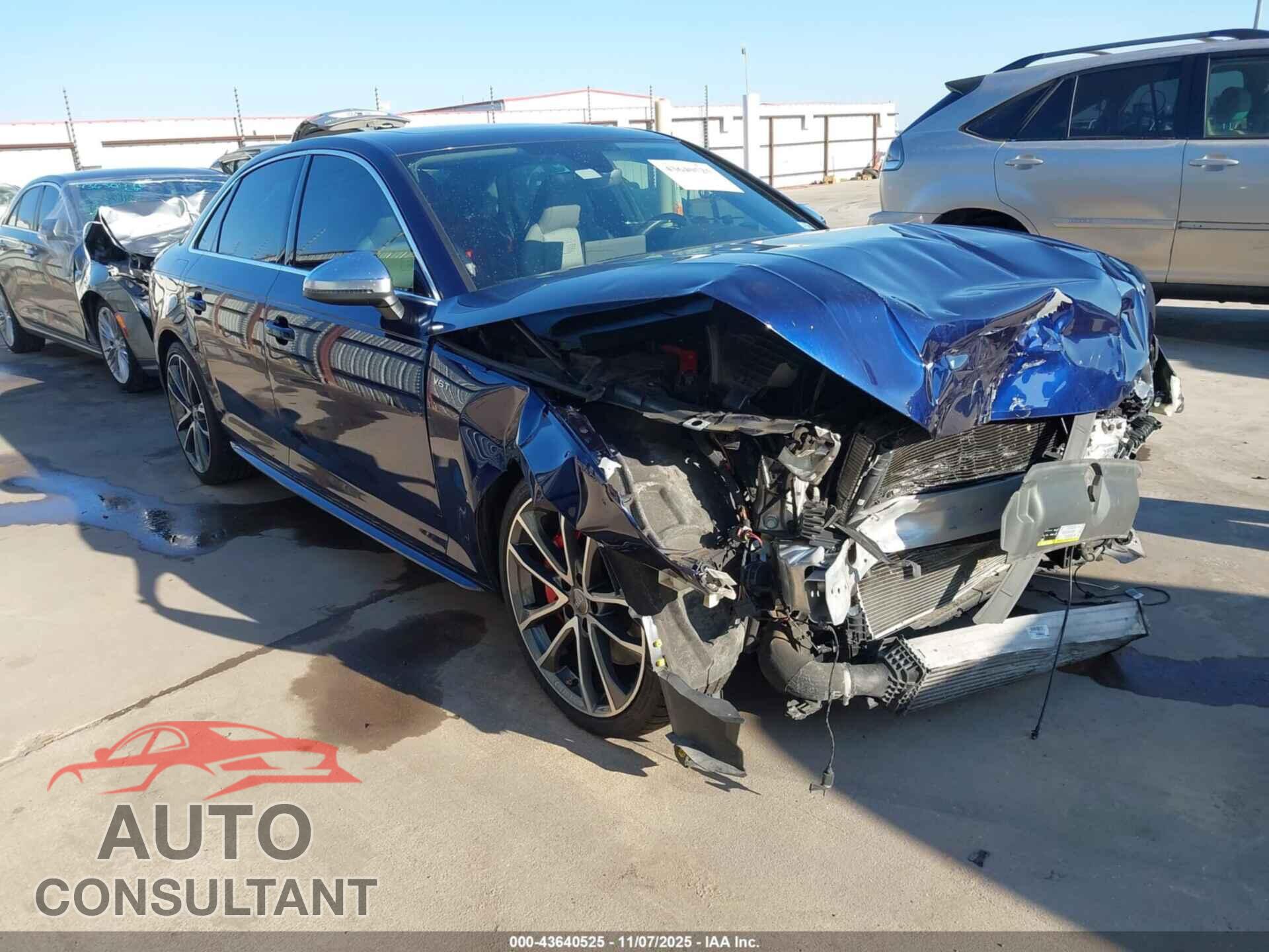 AUDI S4 2018 - WAUB4AF43JA096793