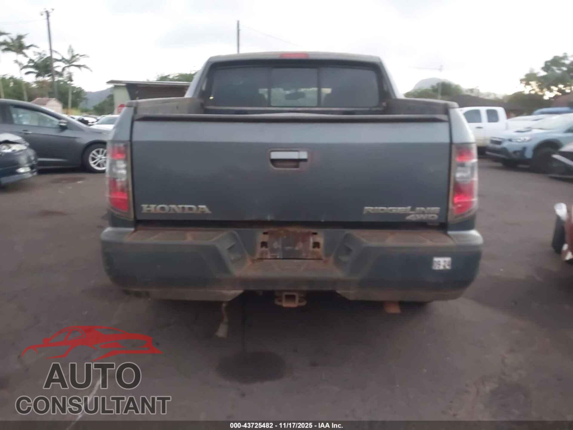 HONDA RIDGELINE 2013 - 5FPYK1F48DB008102