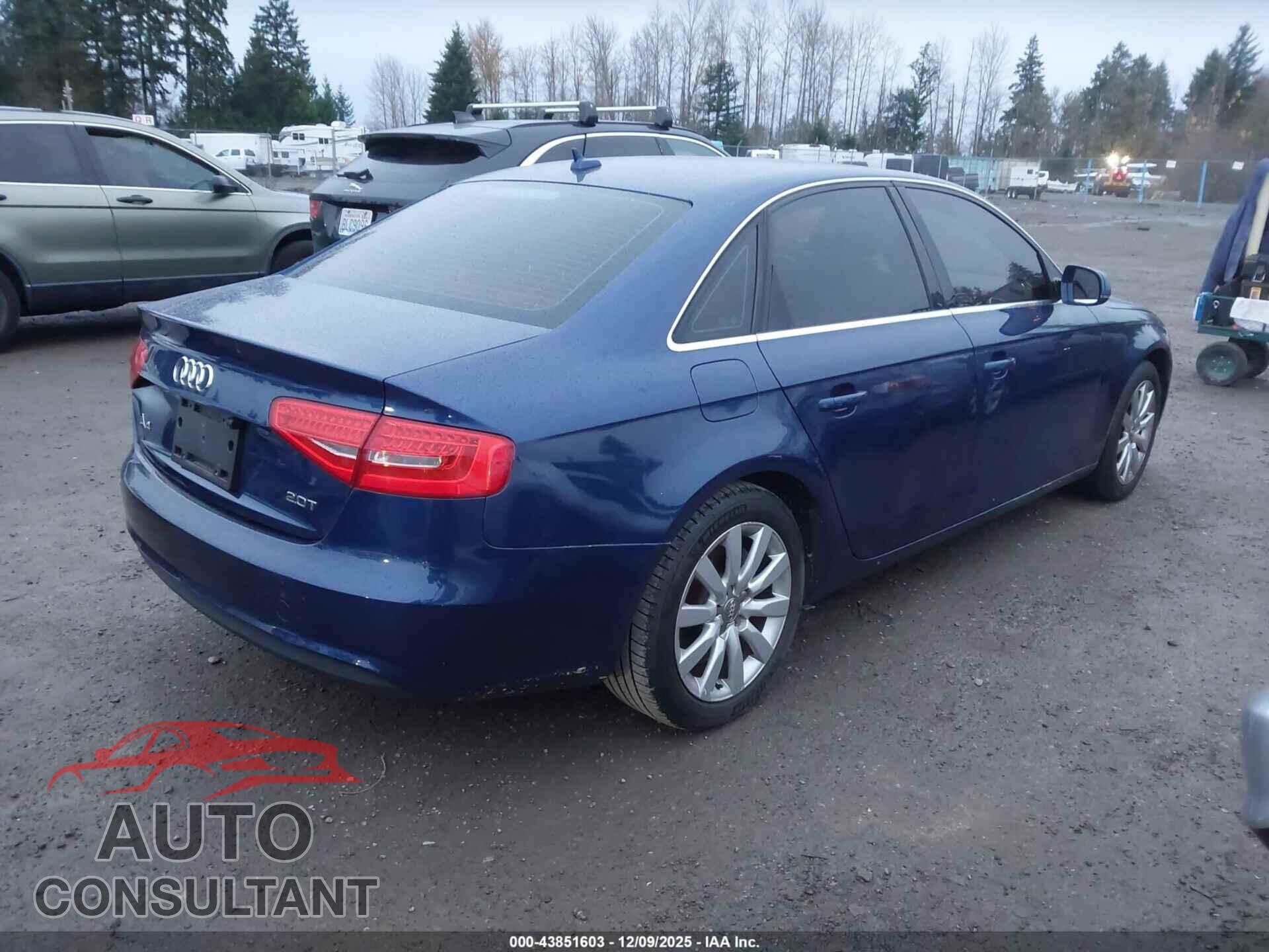 AUDI A4 2013 - WAUAFAFL5DN030224