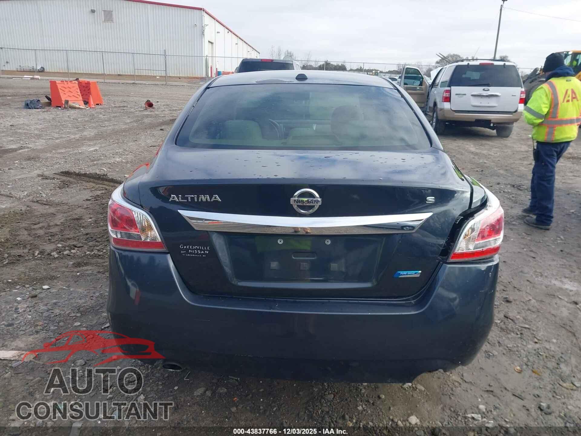 NISSAN ALTIMA 2014 - 1N4AL3AP1EC157413