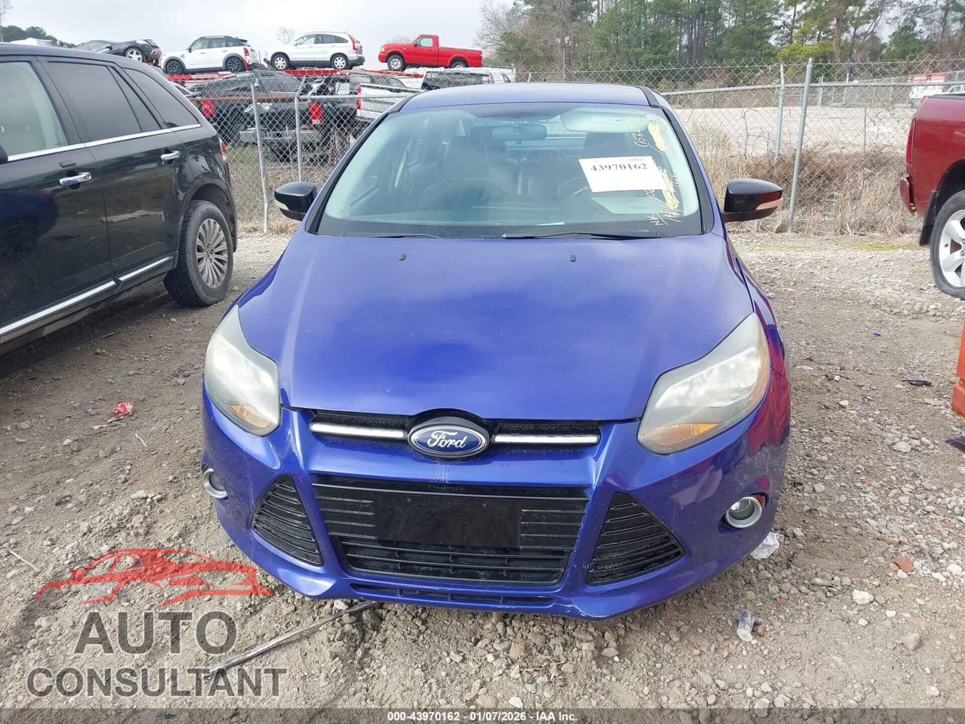 FORD FOCUS 2014 - 1FADP3F28EL102181