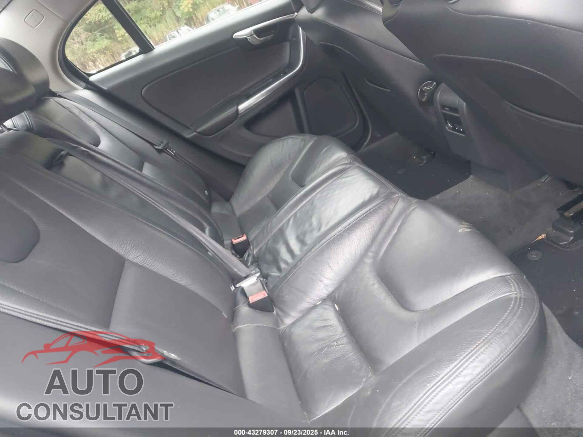 VOLVO S60 2013 - YV1612FH8D1223543