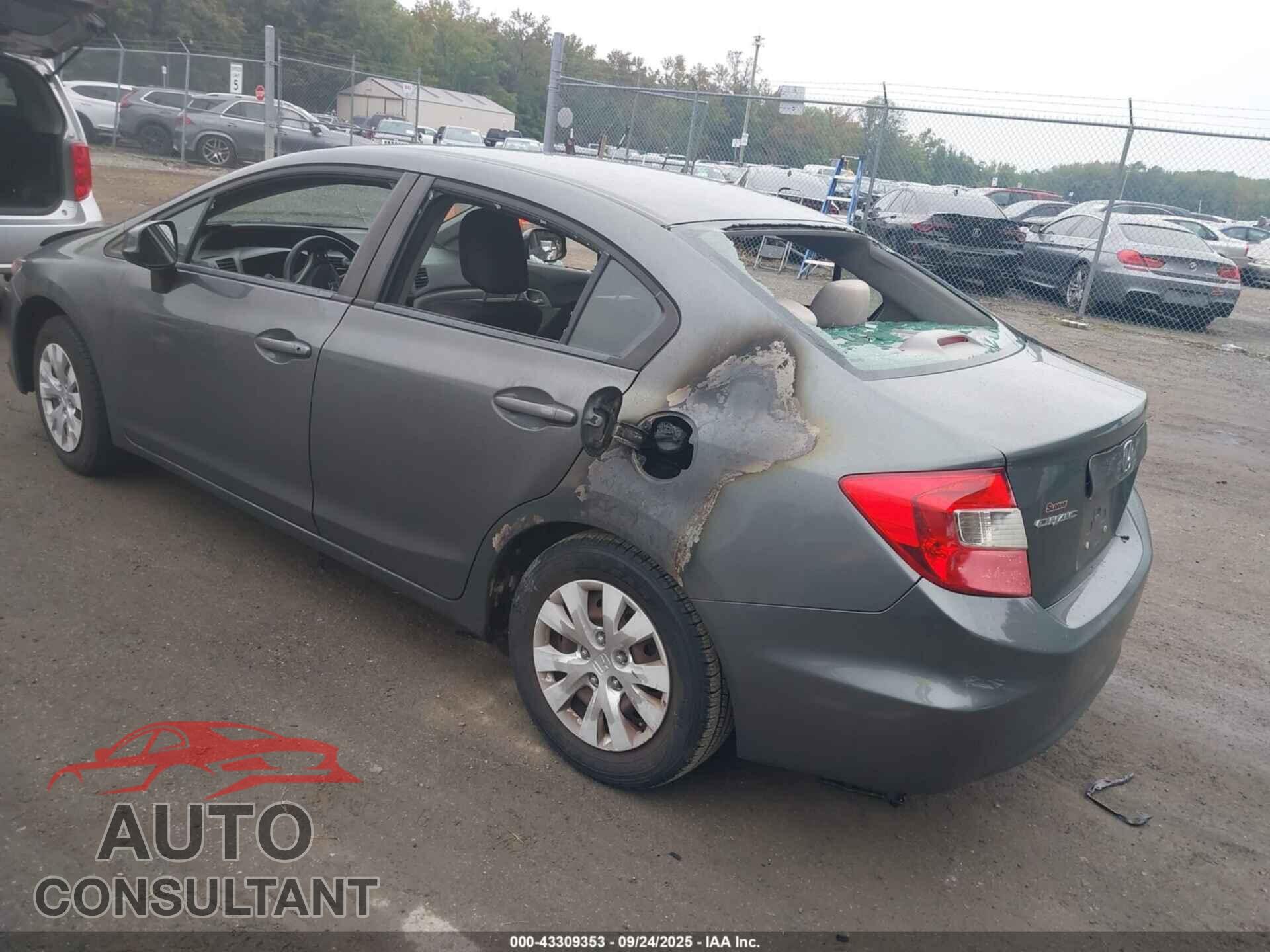 HONDA CIVIC 2012 - 19XFB2F50CE319445