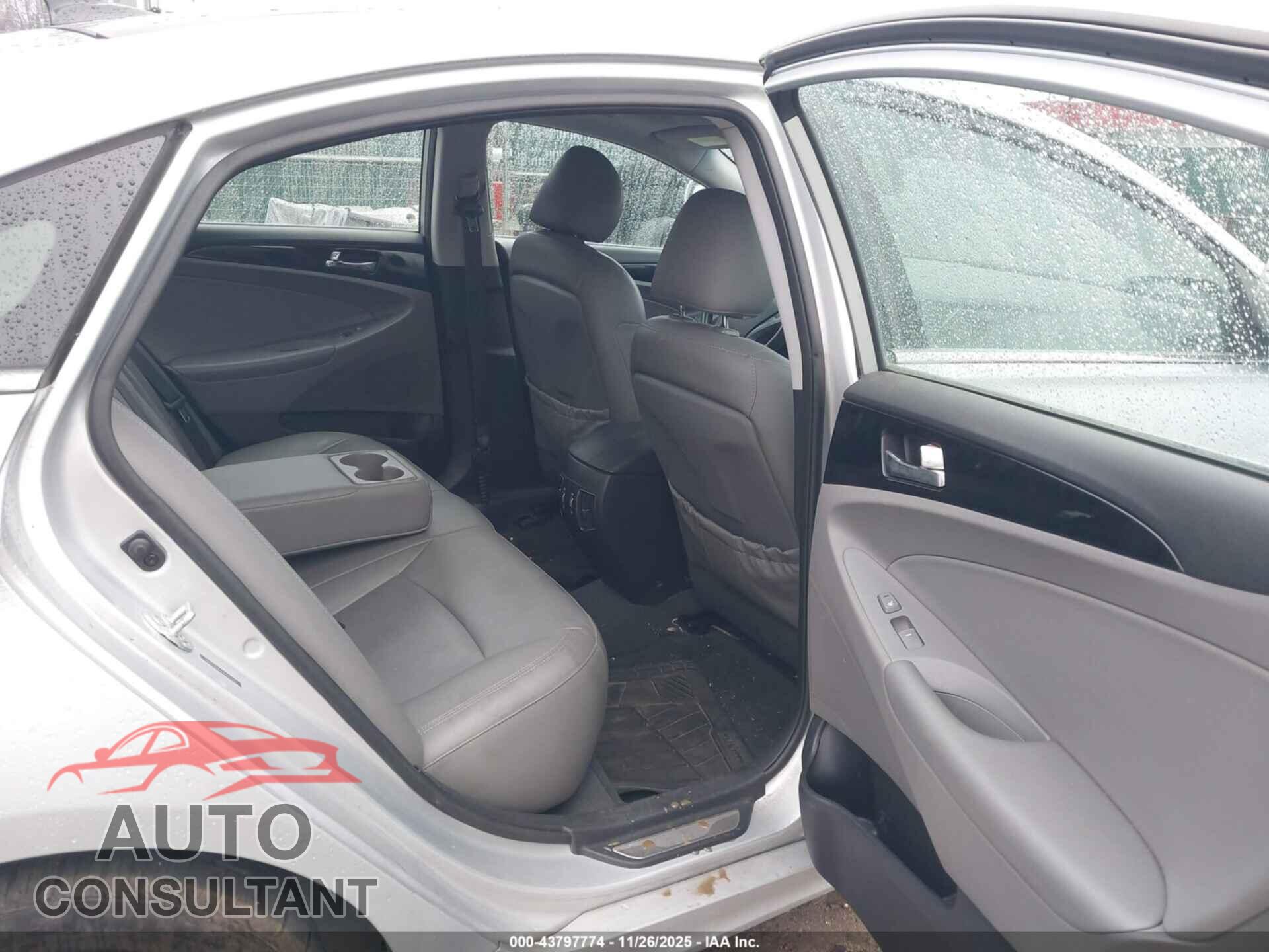 HYUNDAI SONATA 2012 - 5NPEC4ABXCH457345