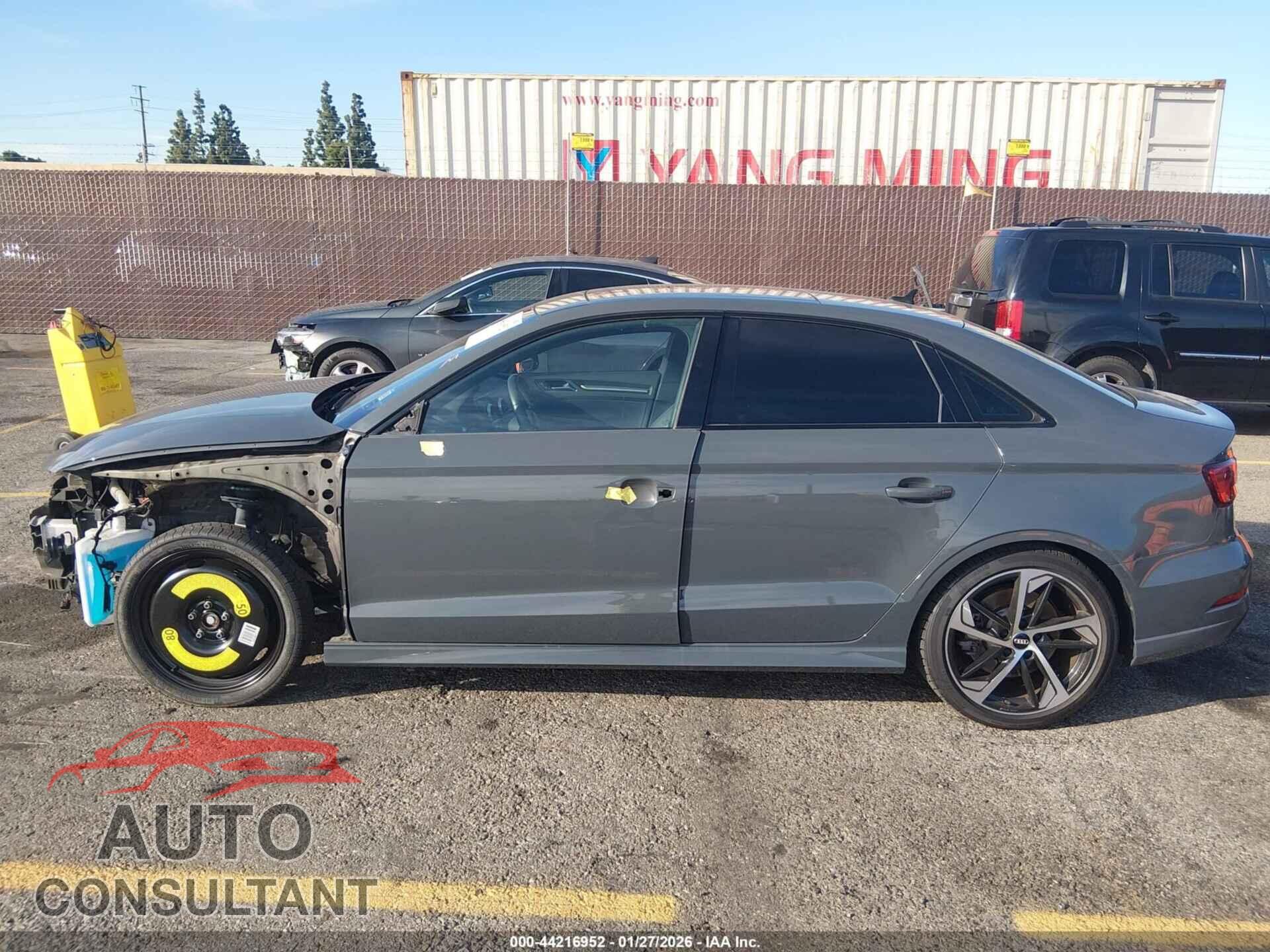 AUDI A3 2020 - WAUBEGFF3LA101351