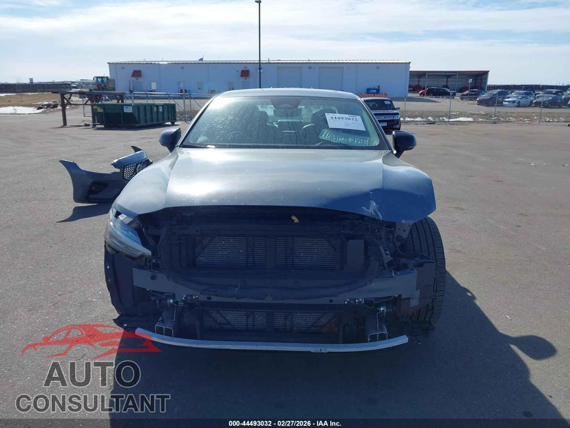 VOLVO S60 2024 - 7JRL12TKXRG323237