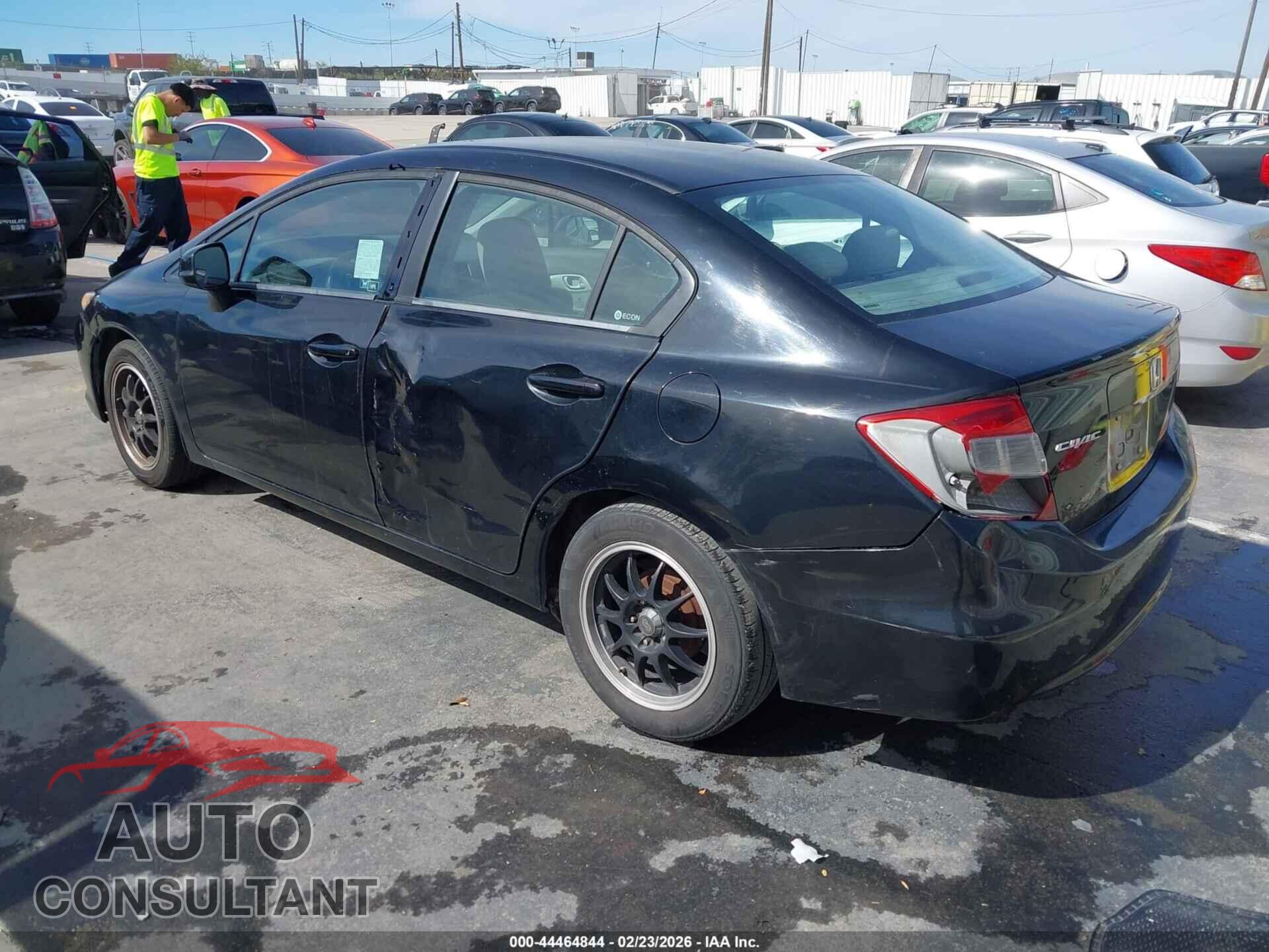HONDA CIVIC 2012 - 19XFB2F50CE311099