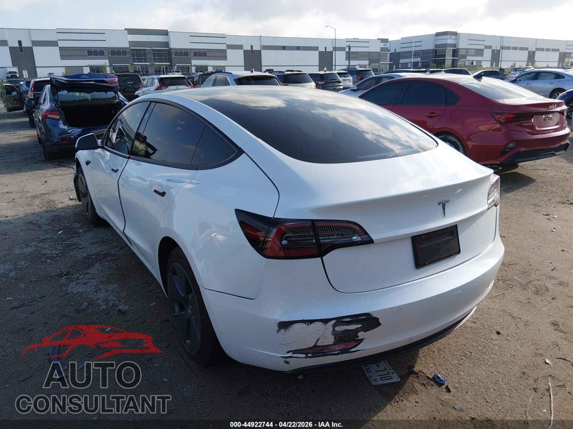 TESLA MODEL 3 2022 - 5YJ3E1EA6NF316663