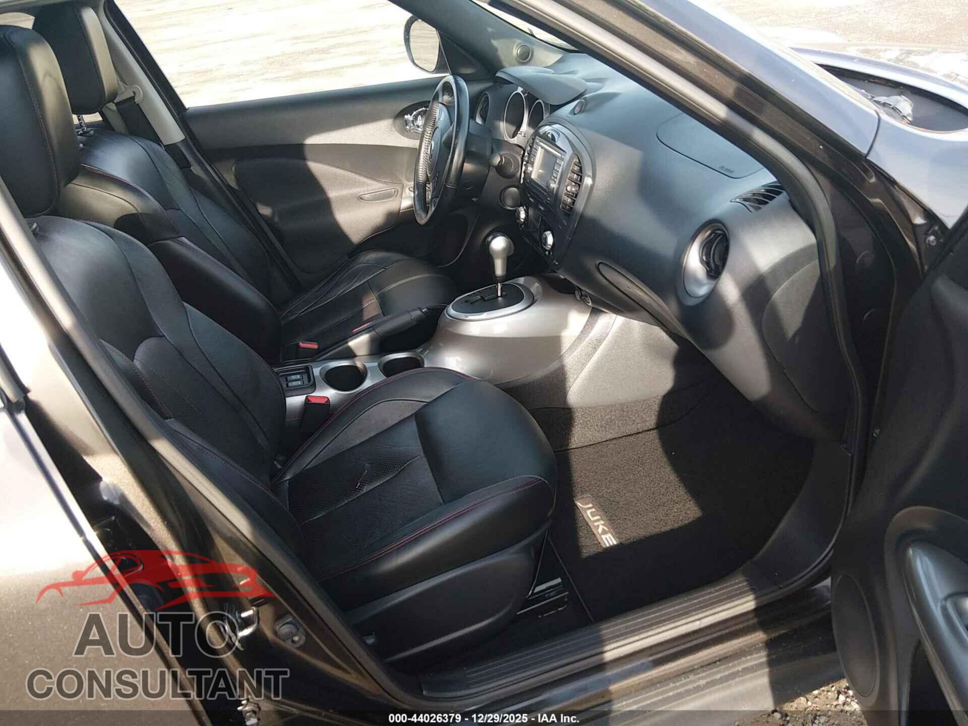 NISSAN JUKE 2012 - JN8AF5MV0CT112567