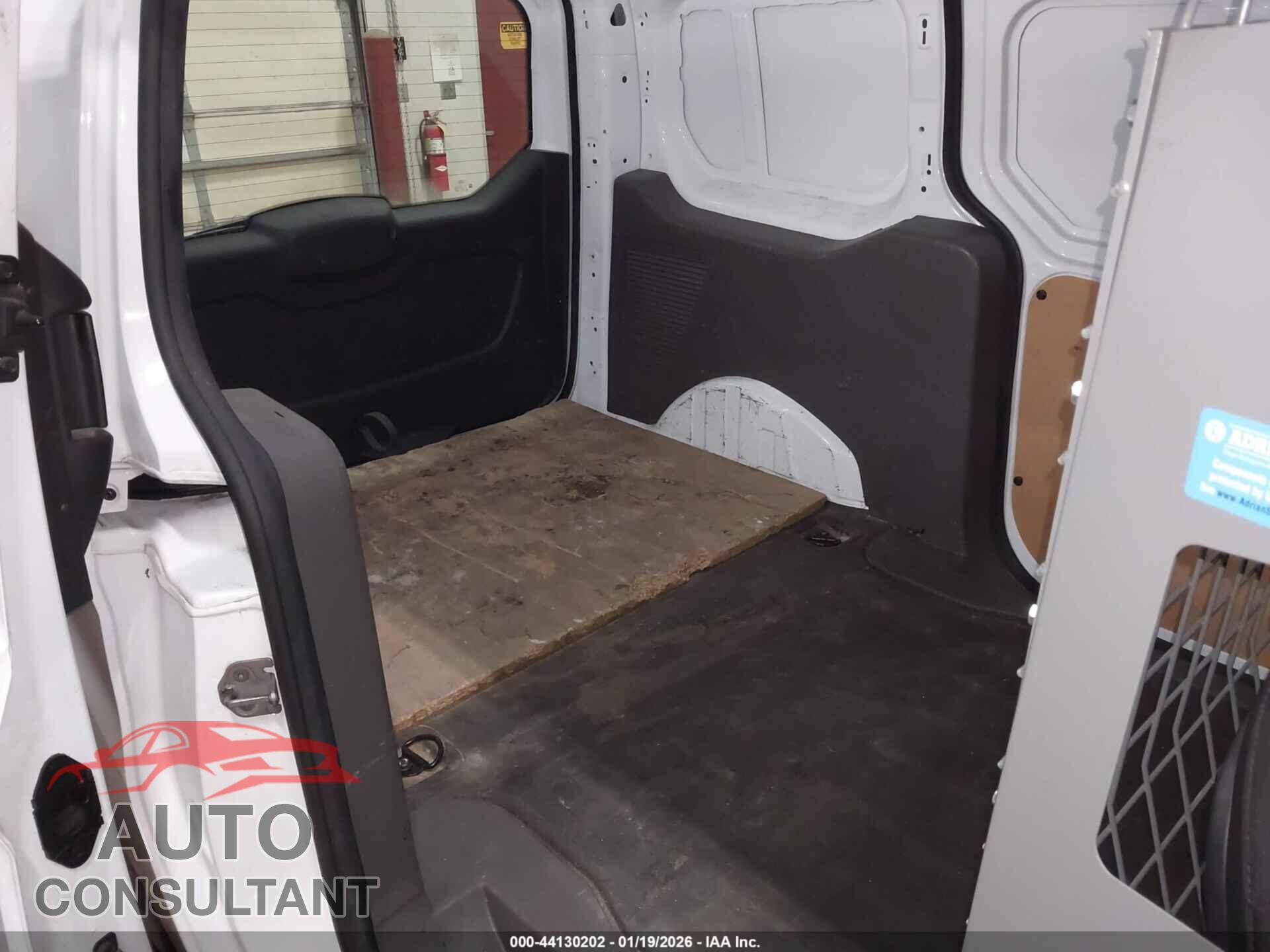 FORD TRANSIT CONNECT 2021 - NM0LE7E29M1505419
