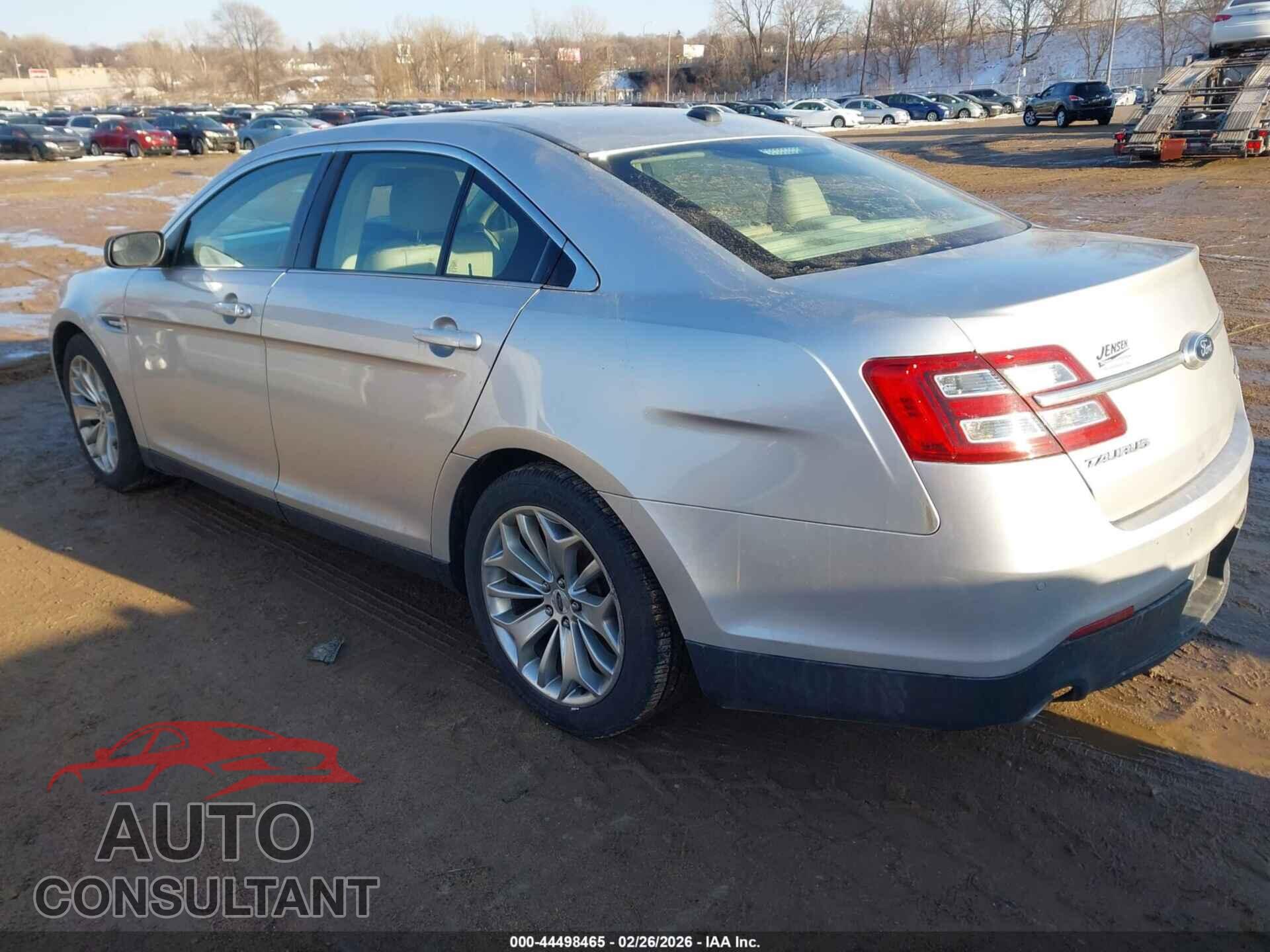 FORD TAURUS 2015 - 1FAHP2F81FG139163
