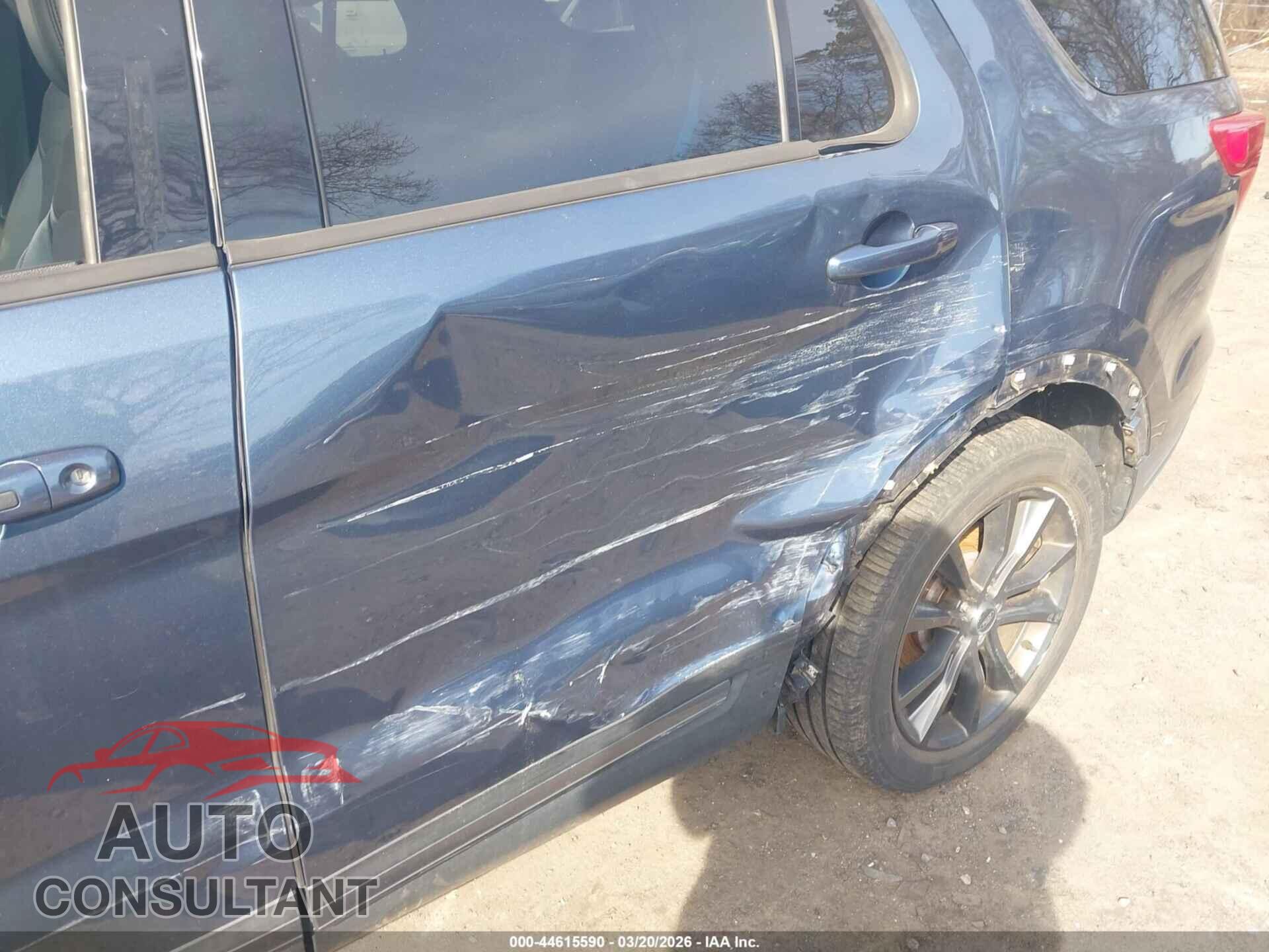 FORD EXPLORER 2018 - 1FM5K8D81JGB73481
