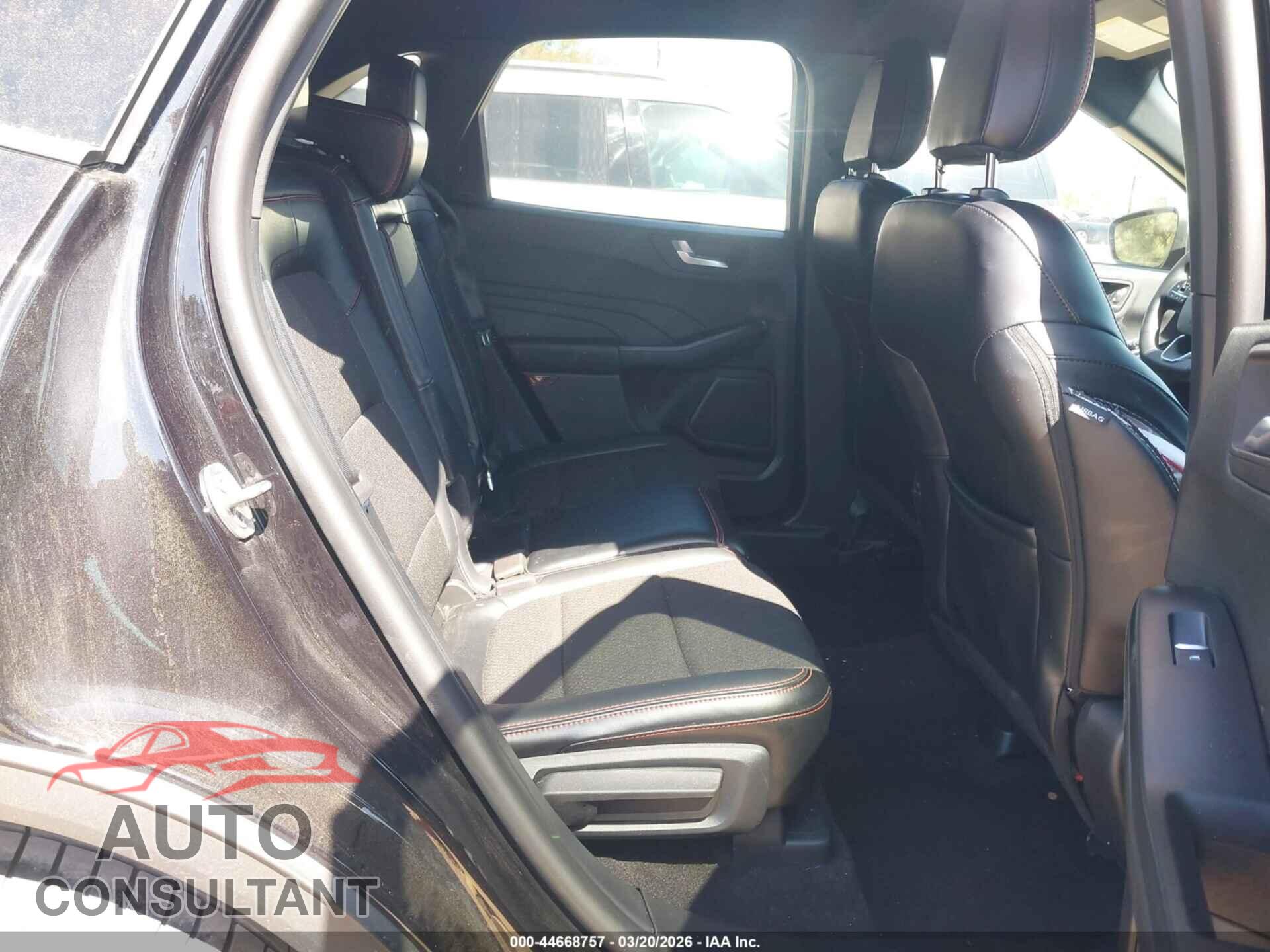 FORD ESCAPE 2025 - 1FMCU0MN2SUA09488