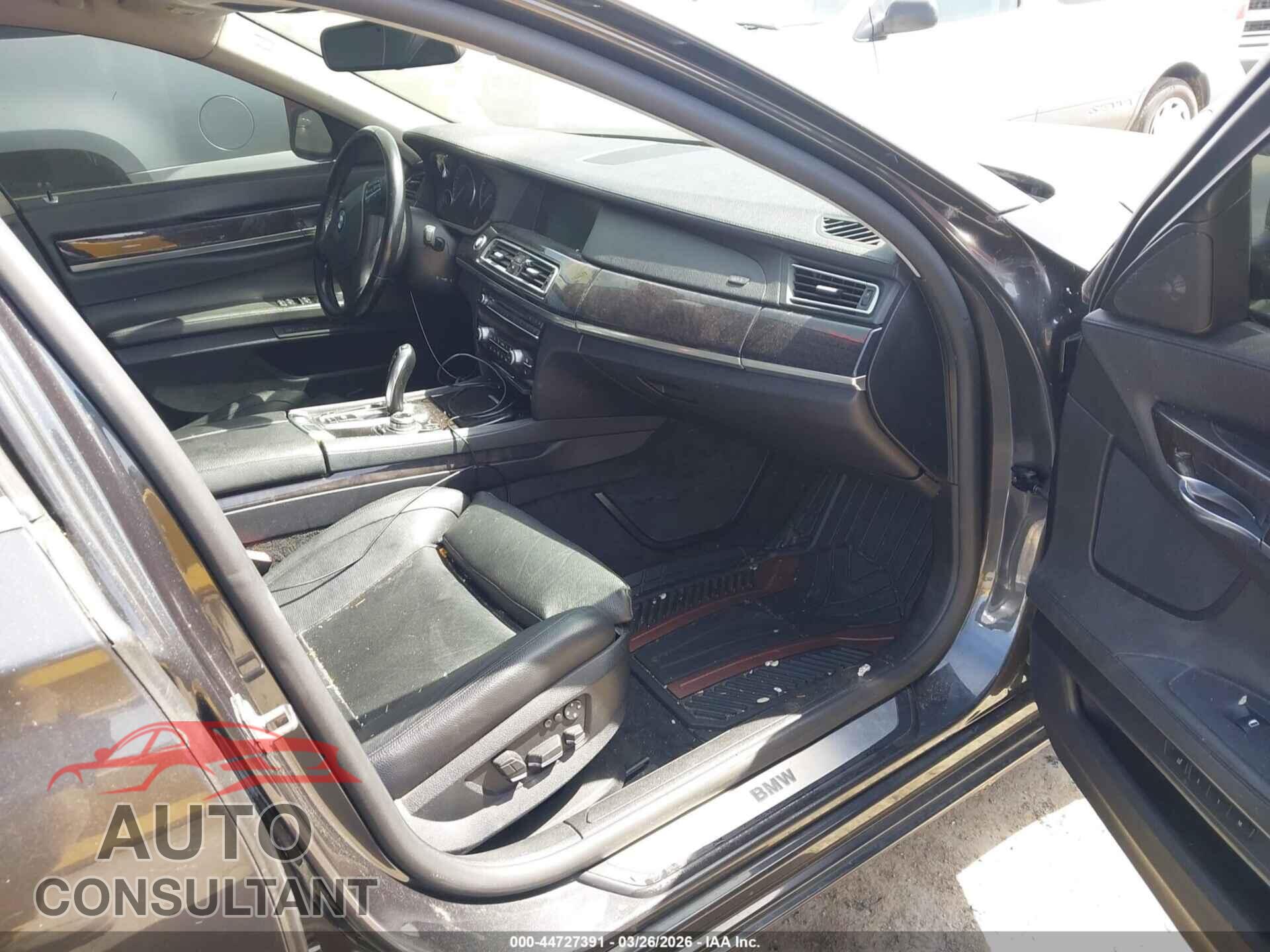 BMW 740LI 2011 - WBAKB4C54BC574228