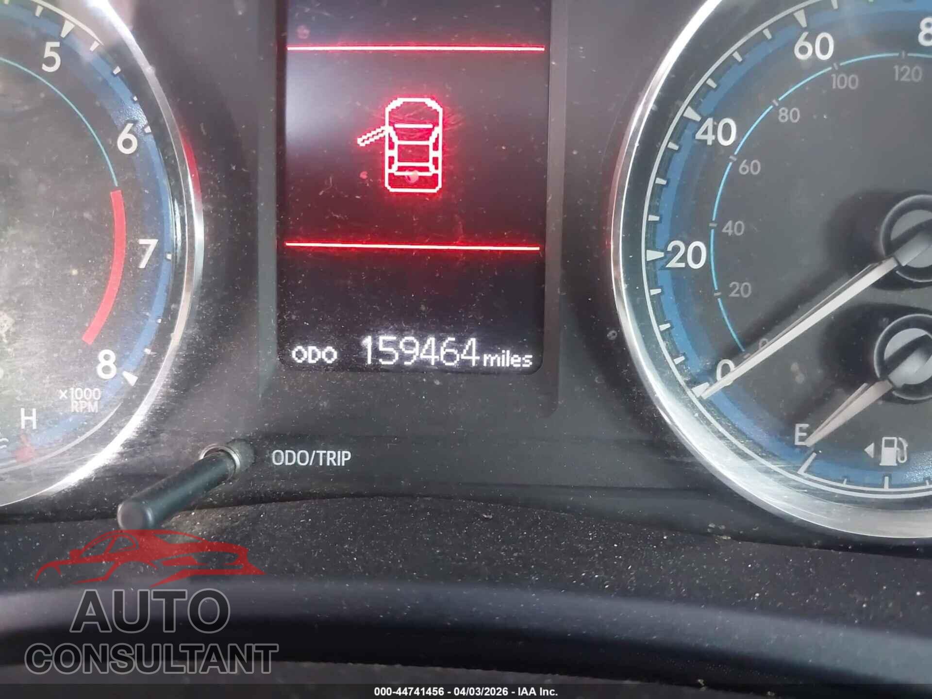 TOYOTA COROLLA 2017 - 5YFBURHE3HP615502
