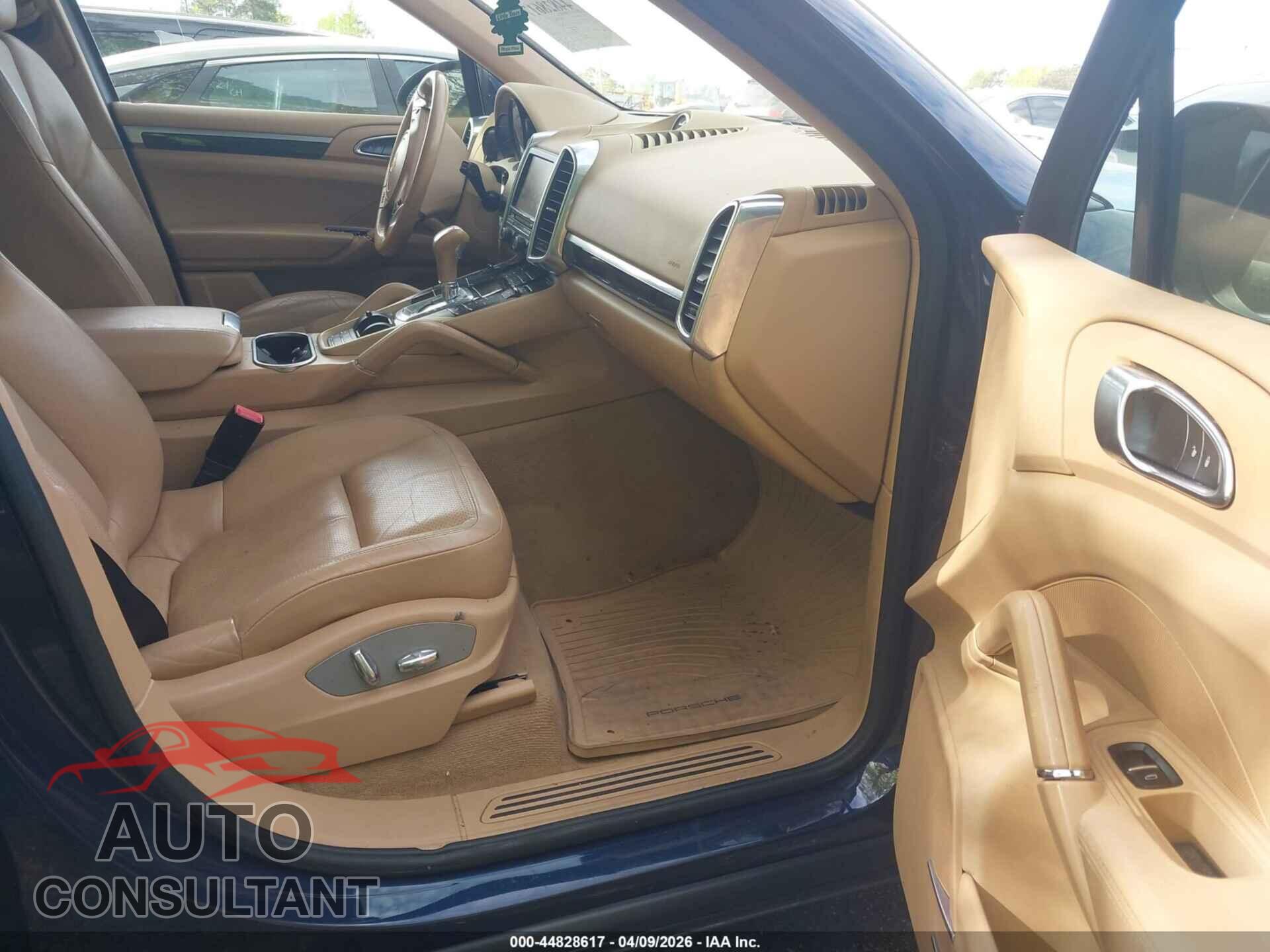 PORSCHE CAYENNE 2012 - WP1AA2A21CLA12267