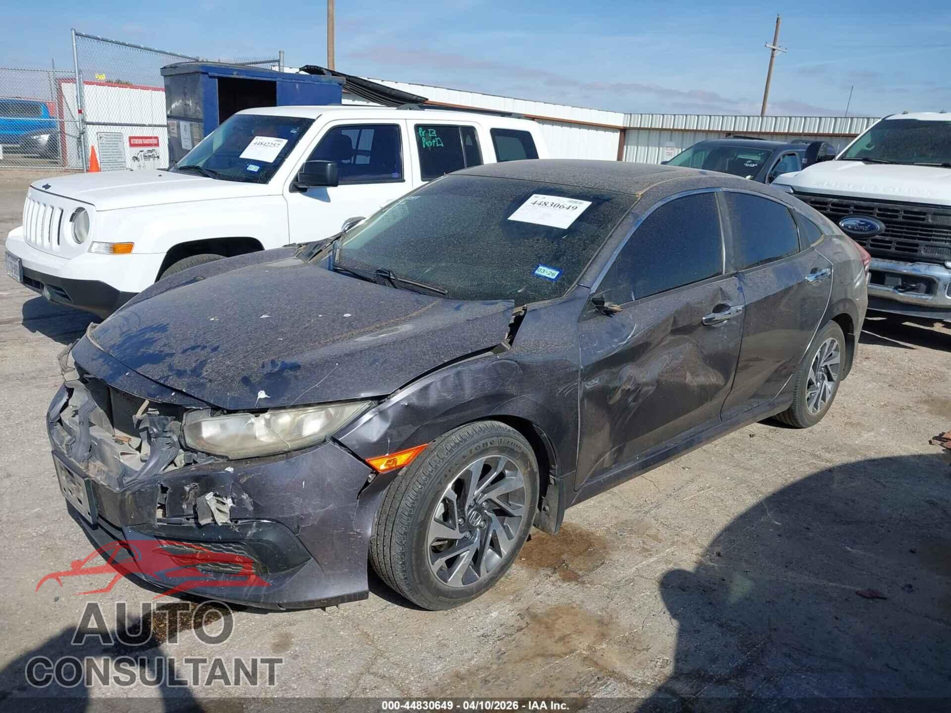 HONDA CIVIC 2018 - 2HGFC2F79JH595723